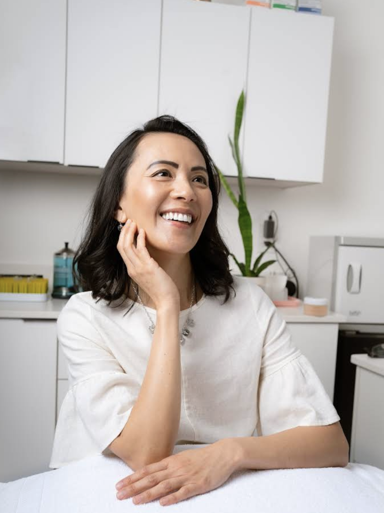 licensed aesthetician, acne treatment near me