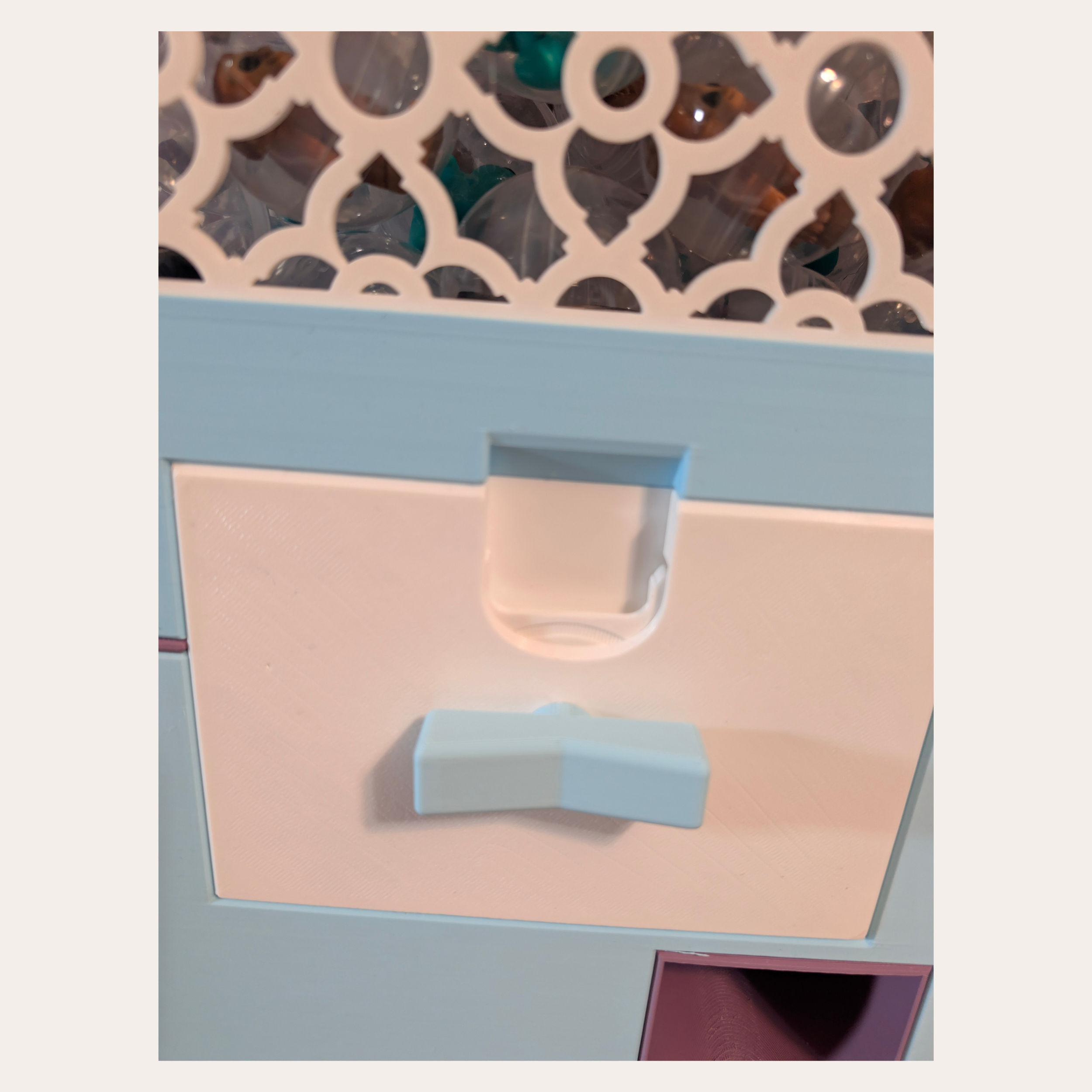 Coin Mech Zoom.png (Copy)