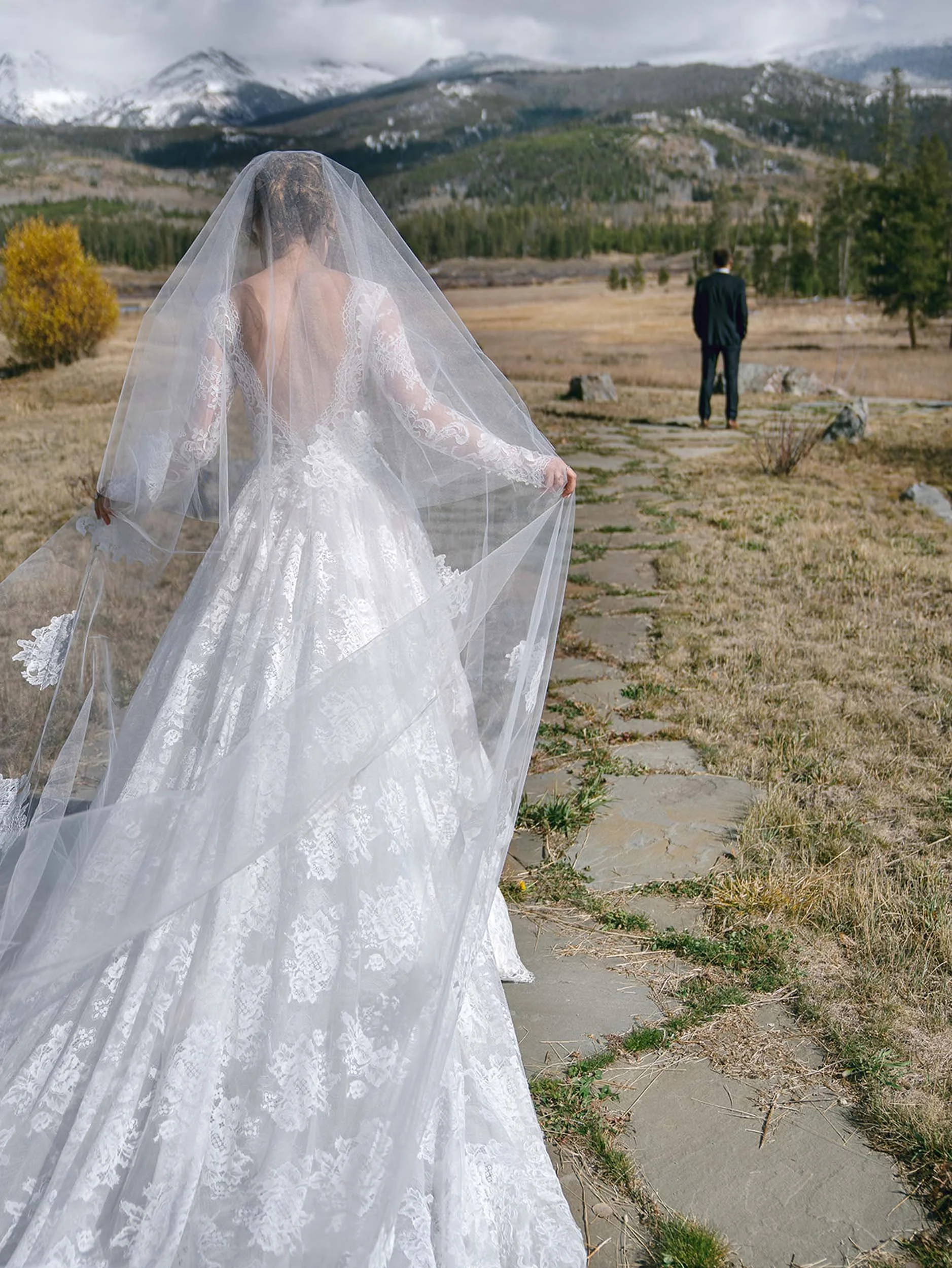 SneakPeek 140 JillianDaniel WEDDING.jpg