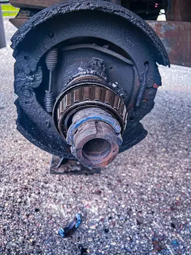 damaged spindle_before.webp