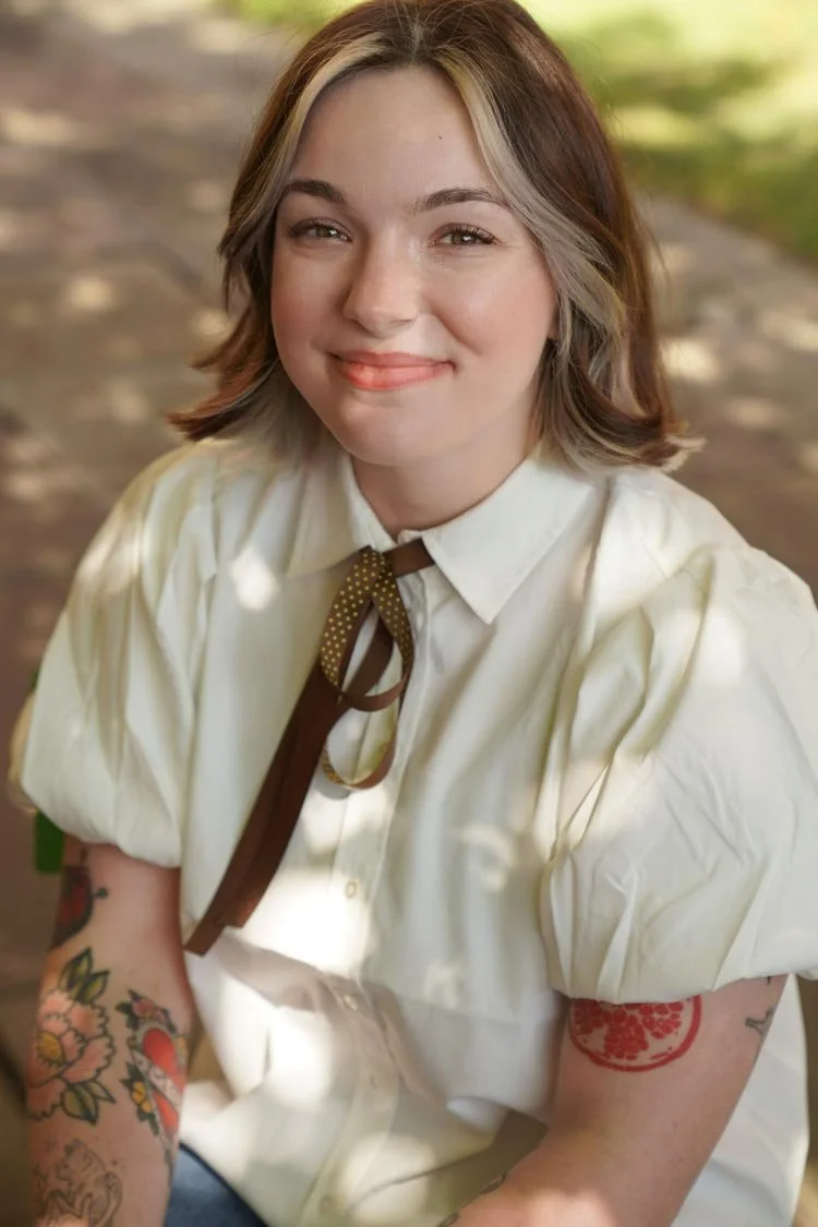Foto de primer plano de Hannah Rapp, educadora en salud para adolescentes de « LifeSmart Youth »