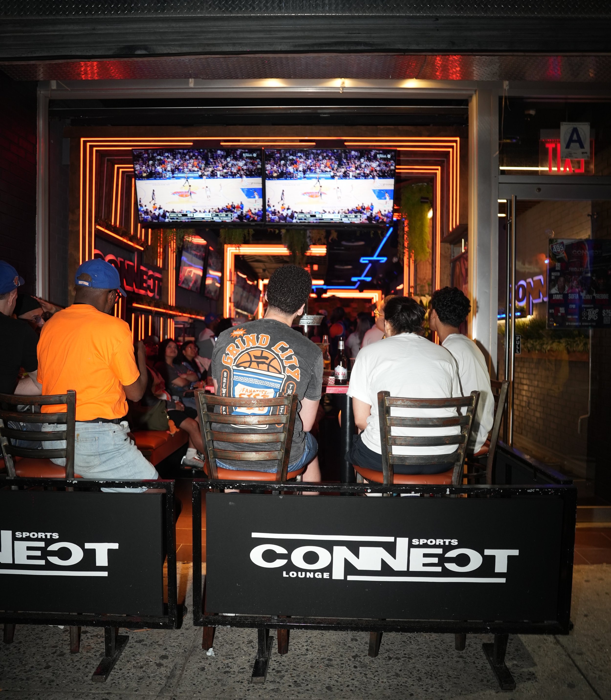 🏀🔥 GAME DAY HITS DIFFERENT AT CONNECT ASTORIA! 🔥🏀

The energy is up, the drinks are cold, and every play feels bigger on our screens. 🍻📺

Bring your crew, grab your favorite game-day bites, and get ready for a night packed with action, cheers, 