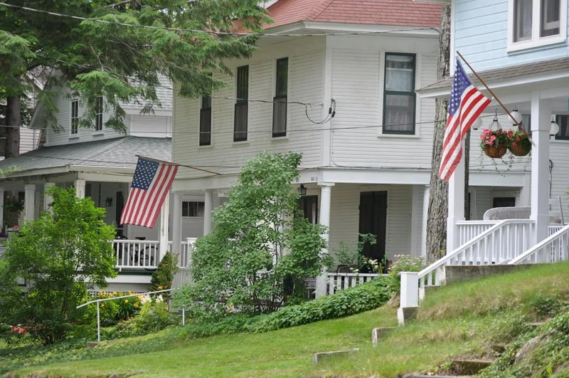 Seasonal rental in Bay View, Michigan near the Boys & Girls Club