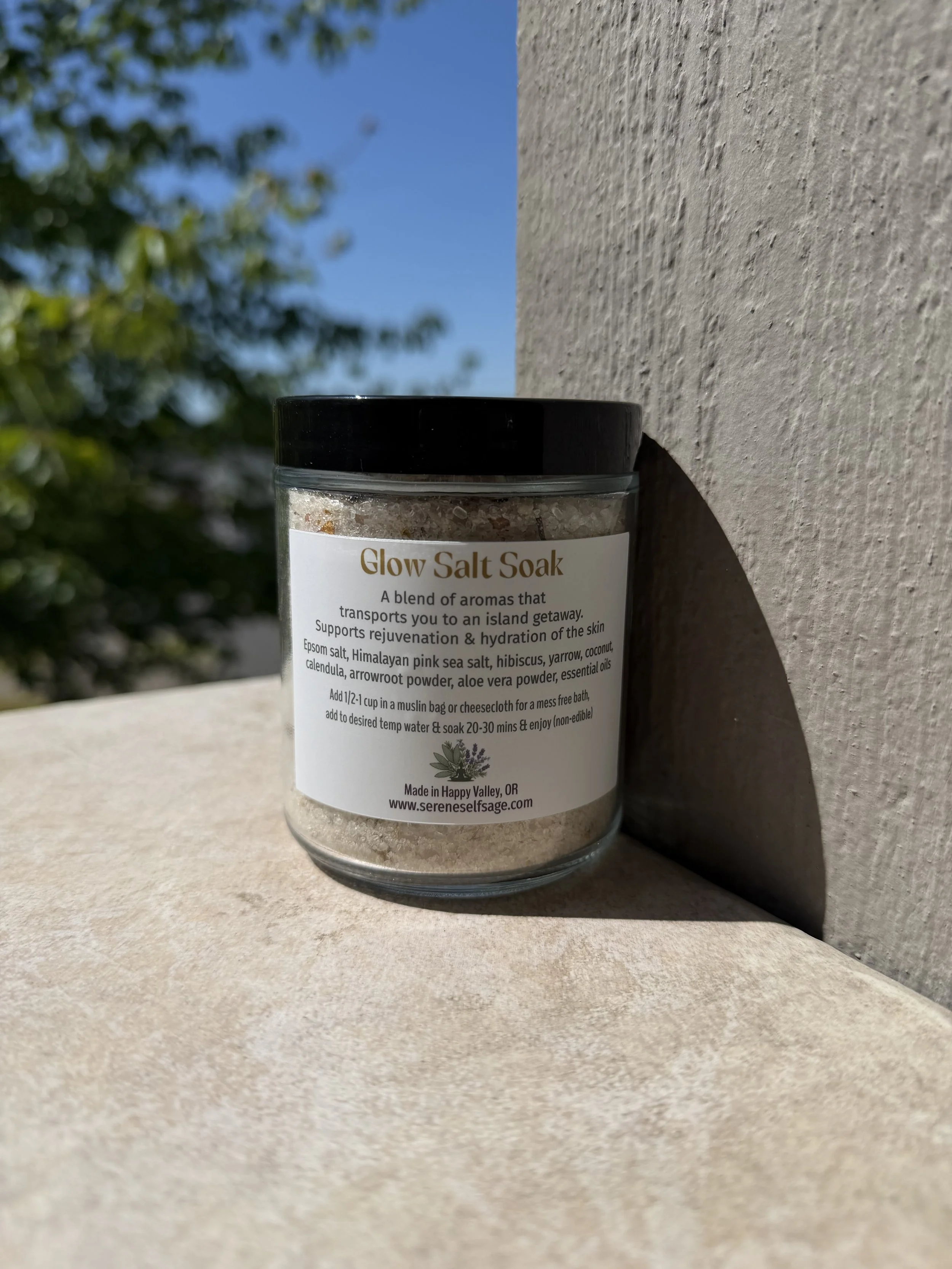 Glow Salt Soak