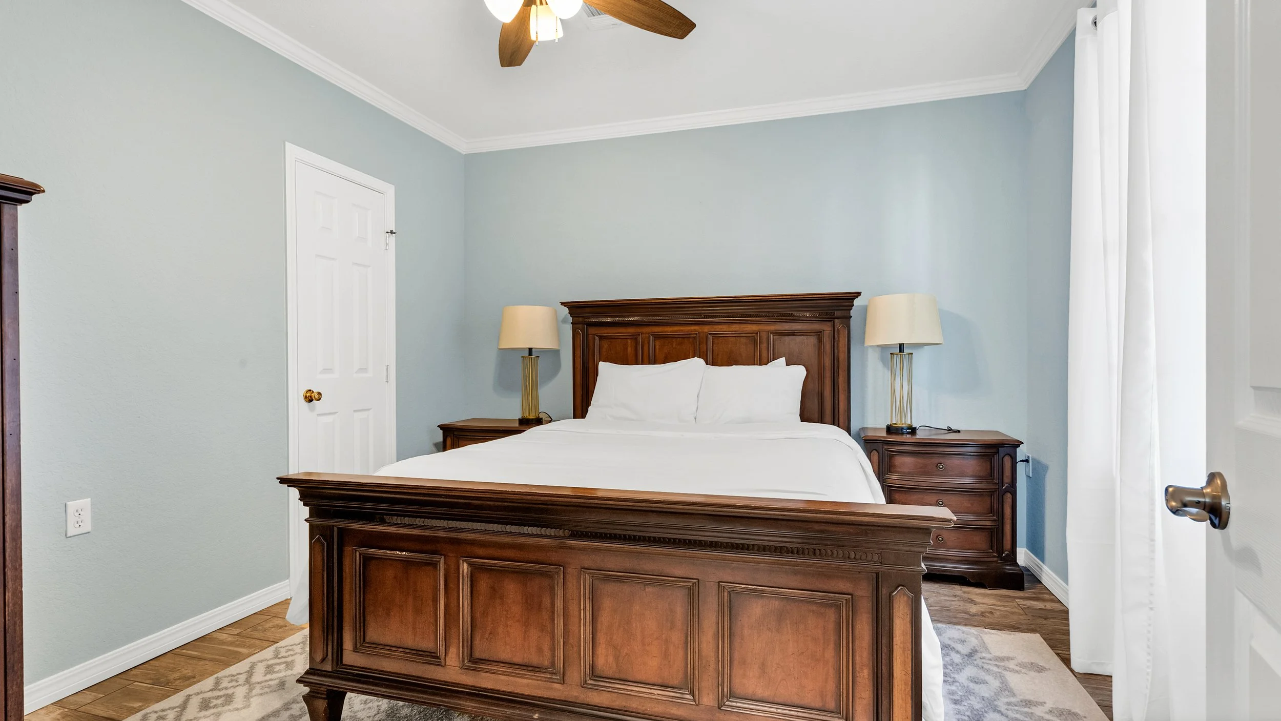 Bedroom next to kitchen.jpeg