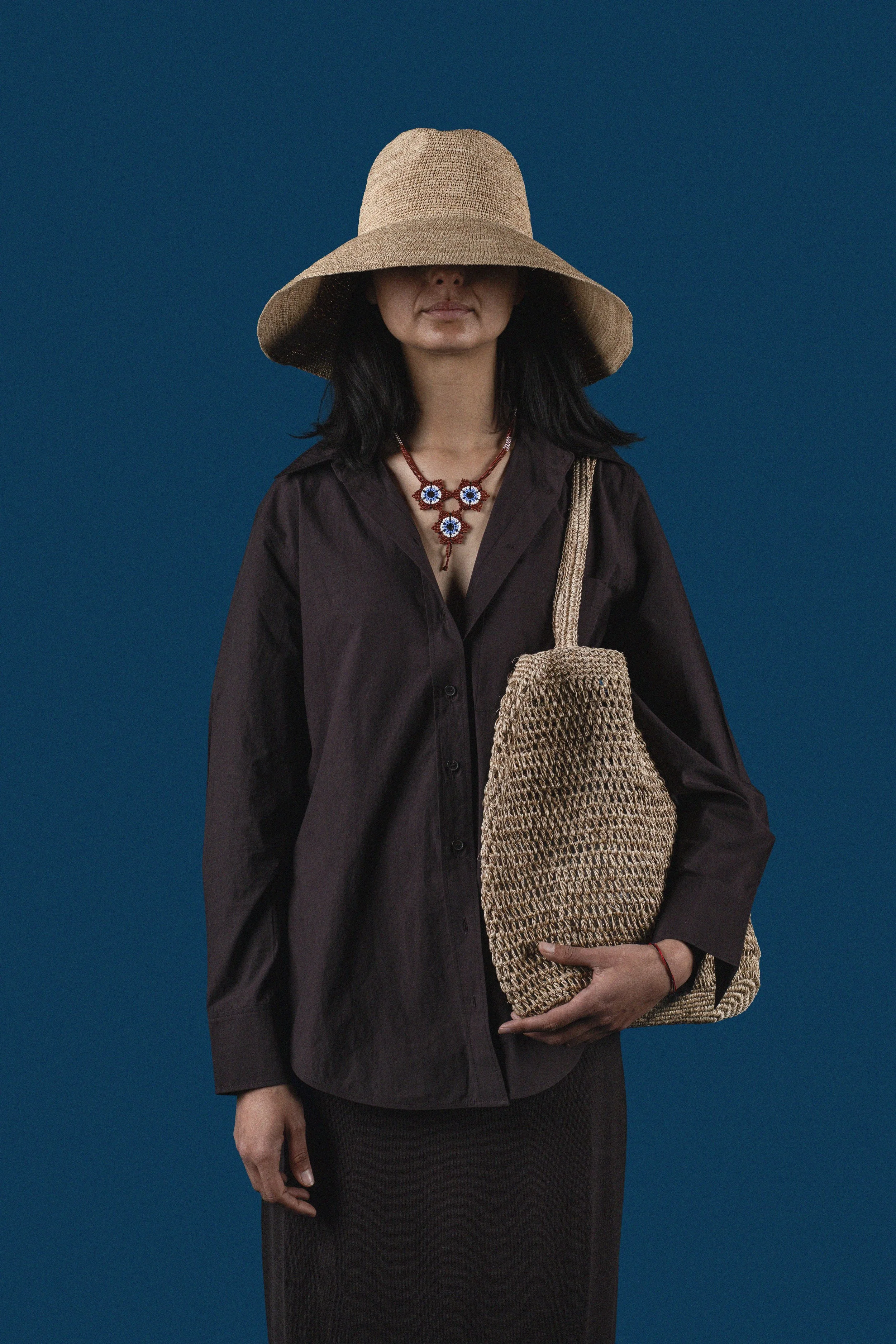 sana-tote-mari-necklace.jpg