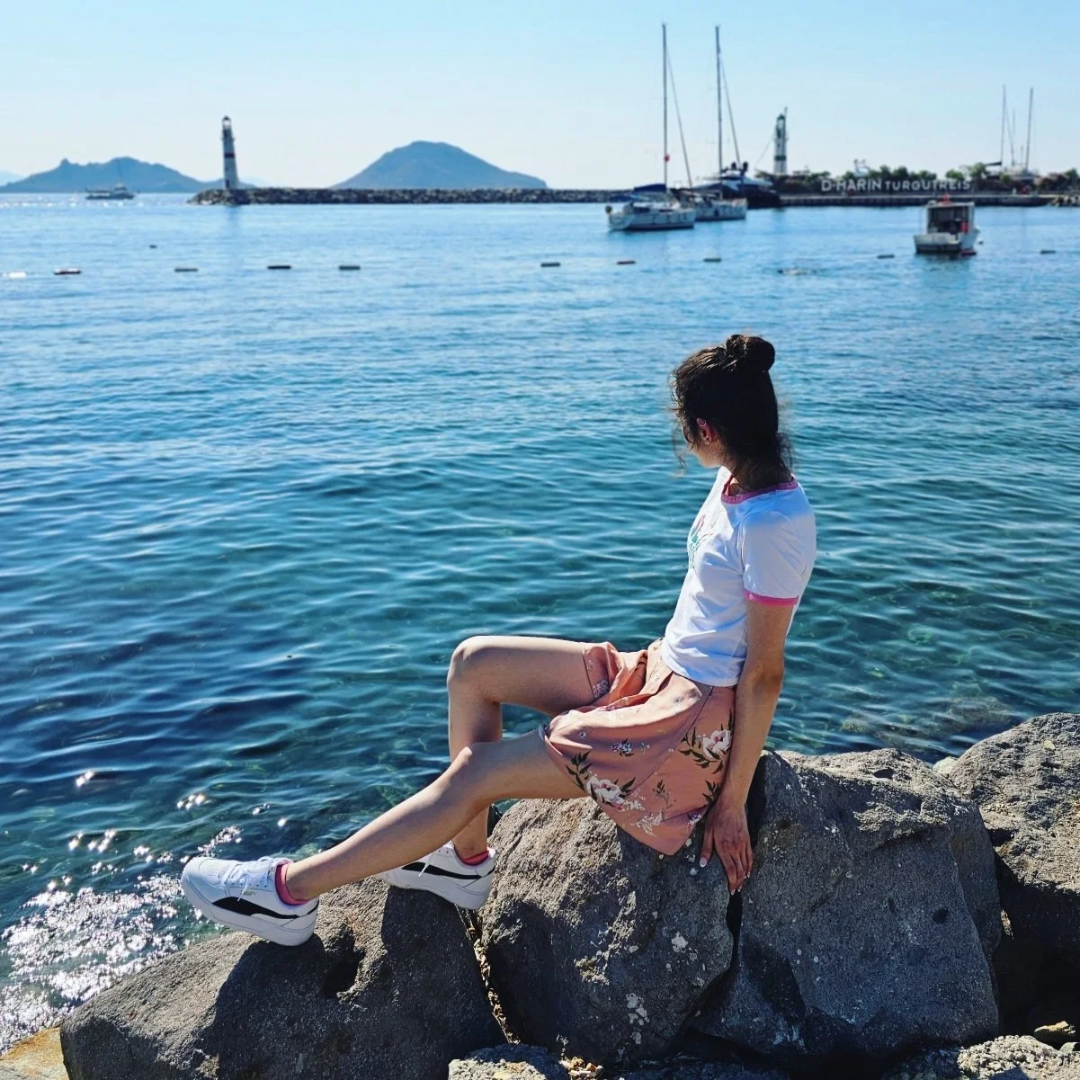 Alongside  tutoring, Sila used her gap year to travel around Turkey.