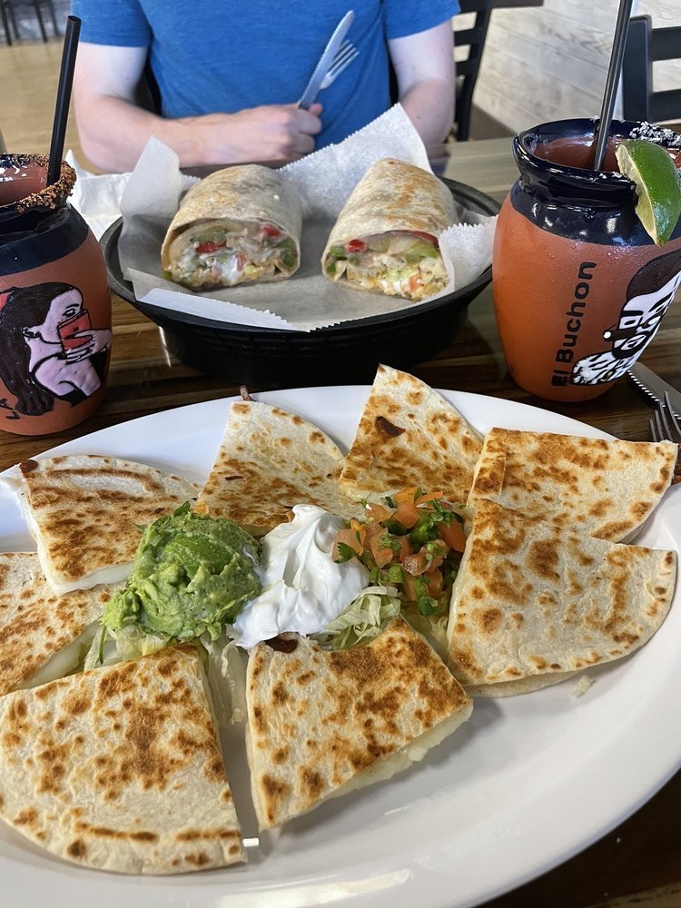 Mexican quesadillas with drinks Los Cantaritos Geneva IL