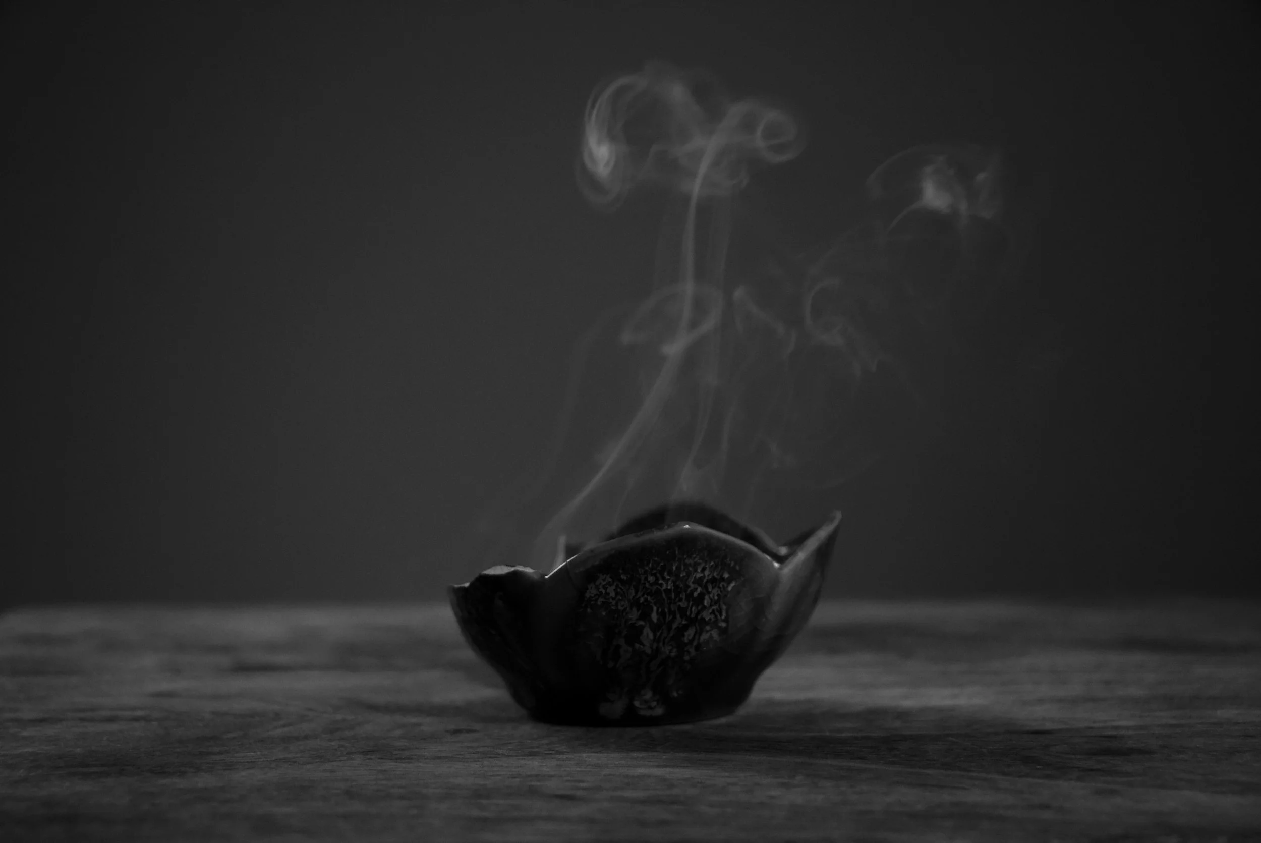 Ash tray & smoke.jpg