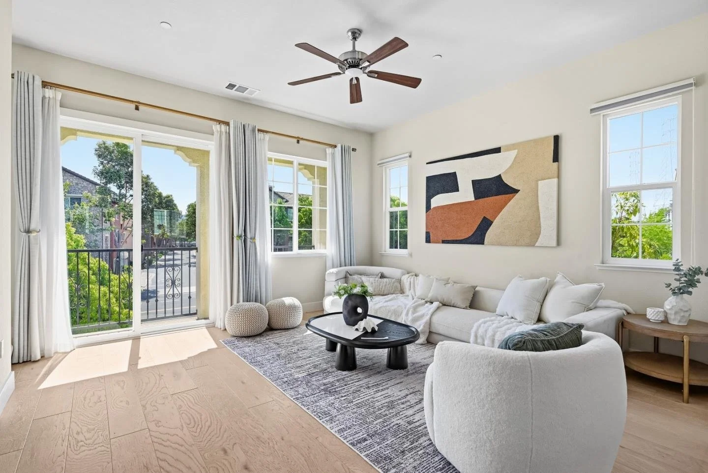 Sale Pending 759 E Evelyn Ave, Sunnyvale, CA 94086矽谷灣區待售房屋