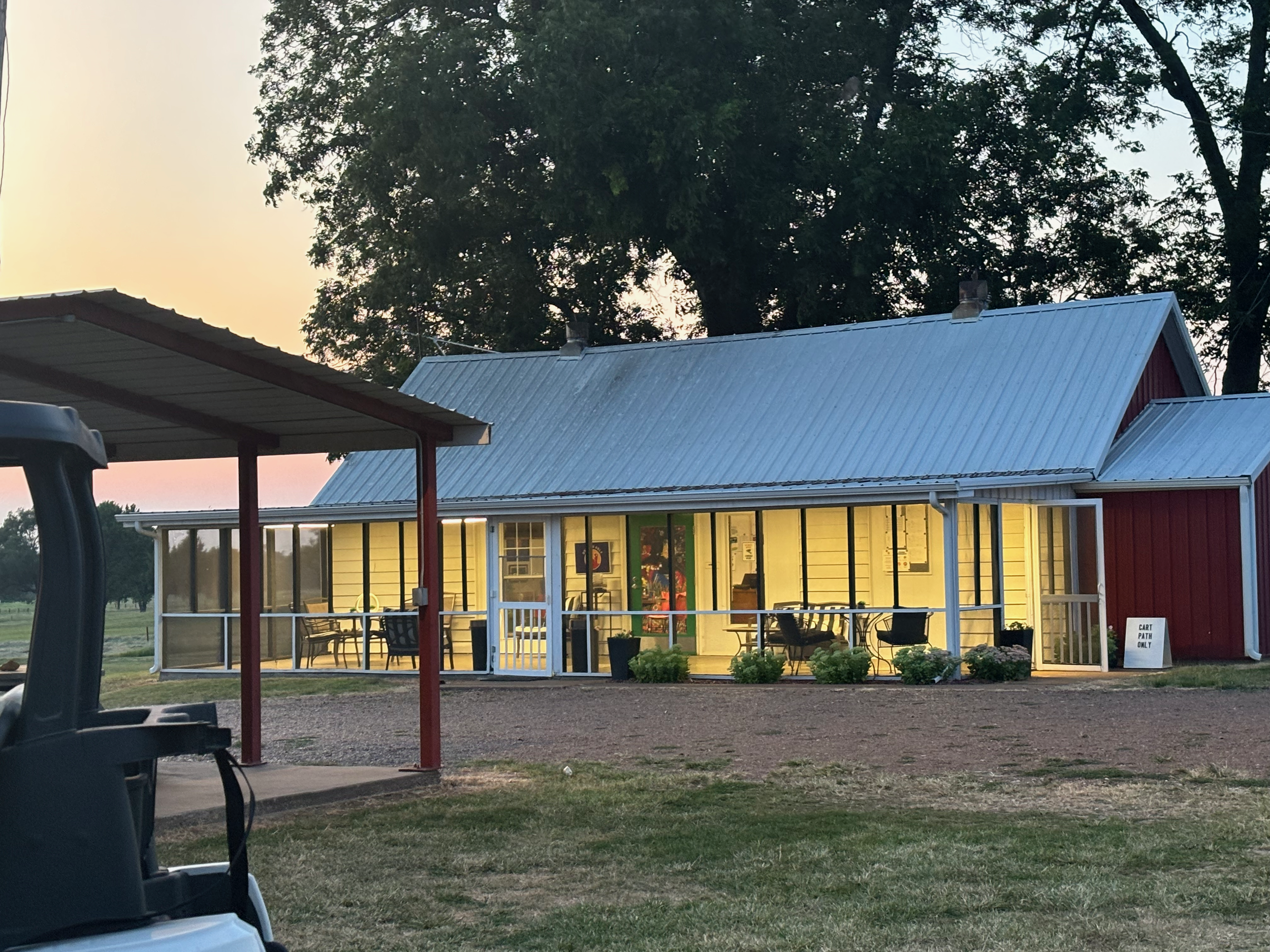 Picture of Oswego Golf Course Clubhouse
