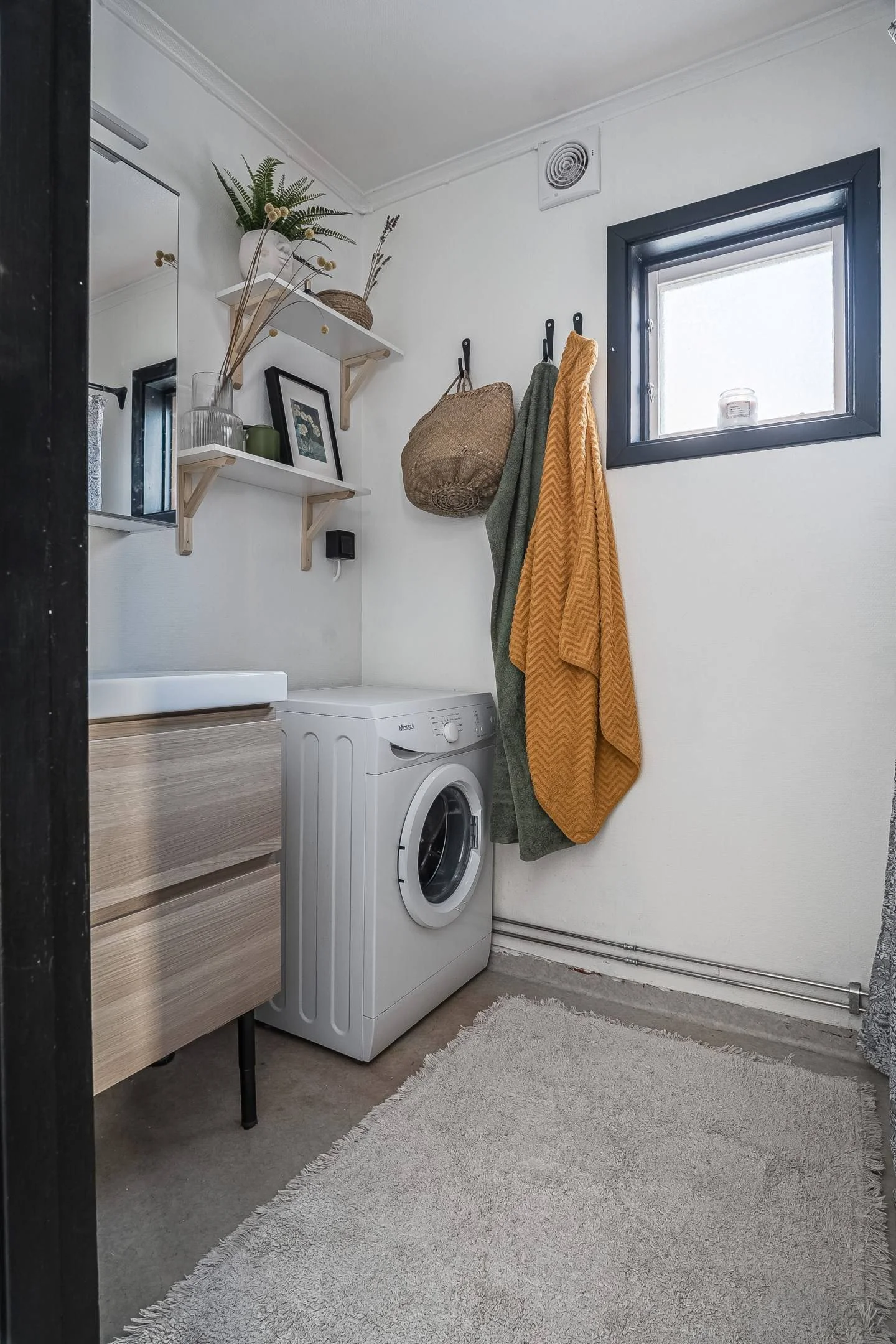 08 Hallsta 115 Indal.jpg