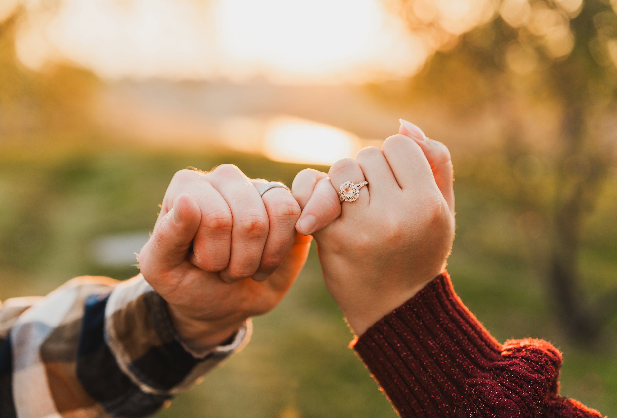 Amber &amp; Jordan | Anthem Community Park Engagement Session