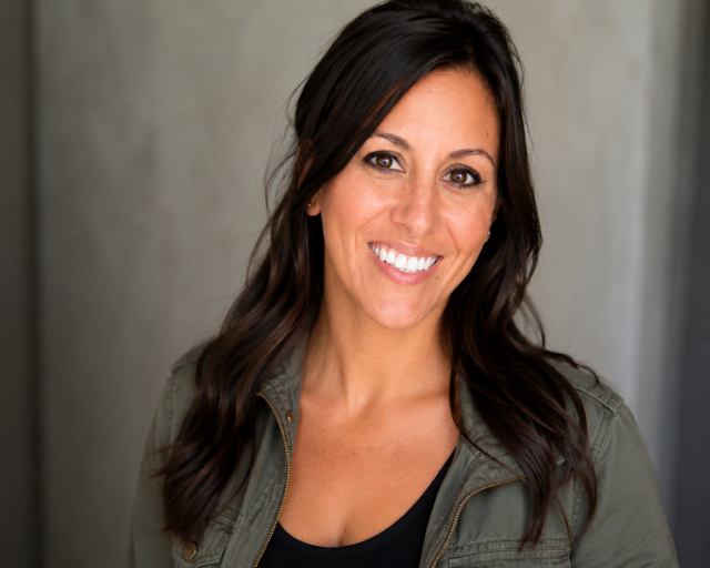 Ashley Anderson headshot