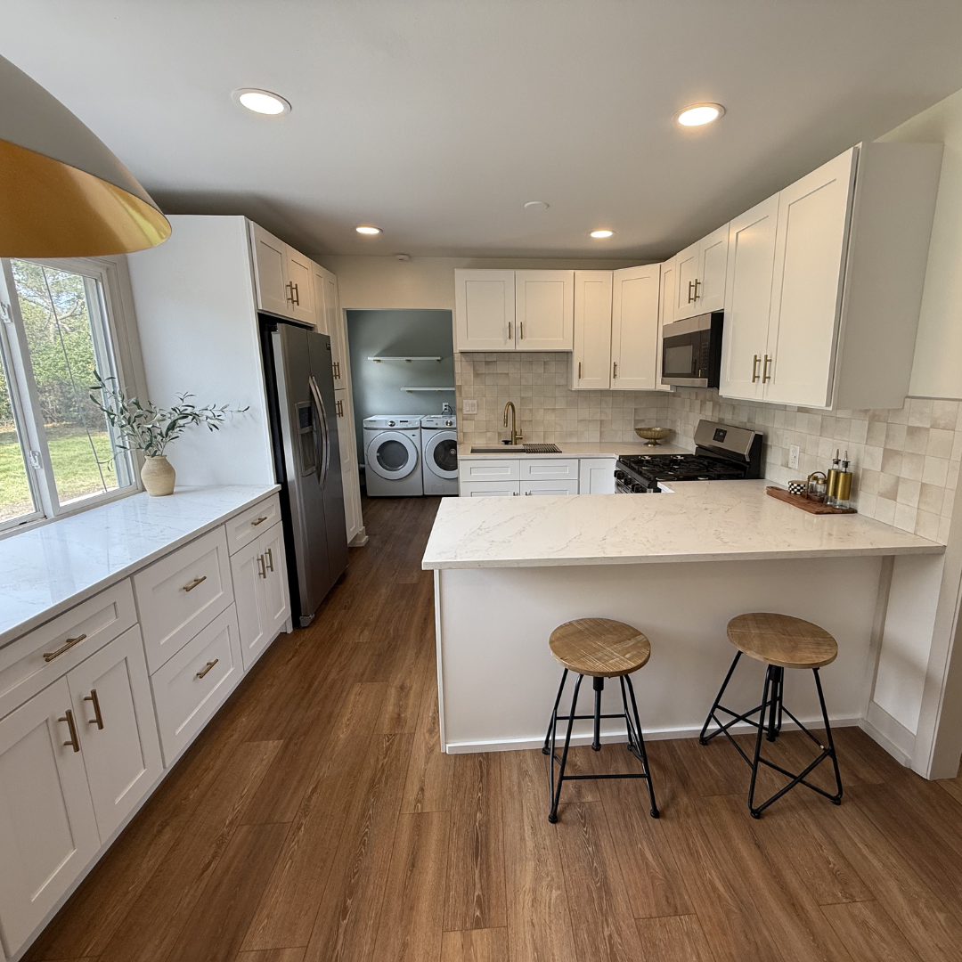 Updated kitchen after remodel done by CAST Signature Properties