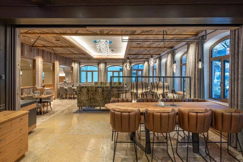 stegerbraeu-restaurant10-innenarchitektur-stranger.webp