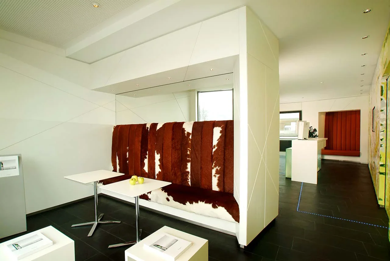 friendlyway-office-innenarchitektur-stranger-buero.webp