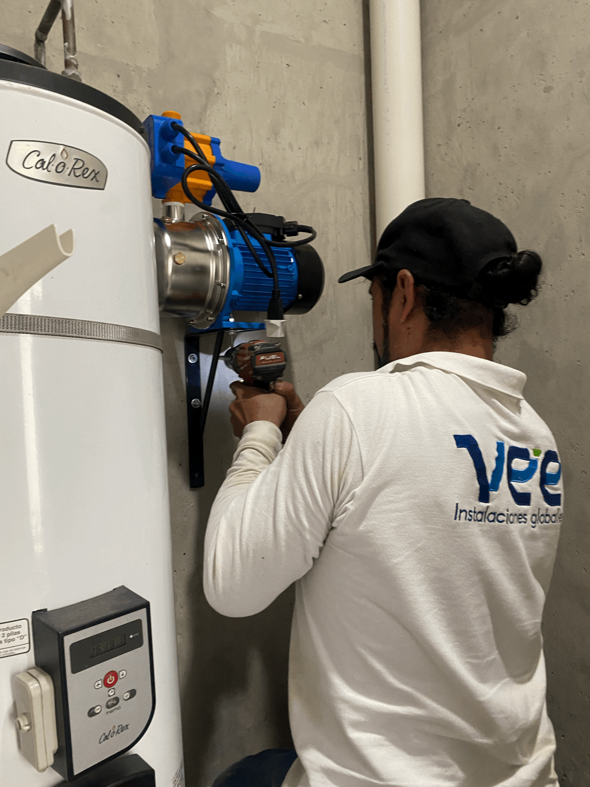 Plomería y electricidad