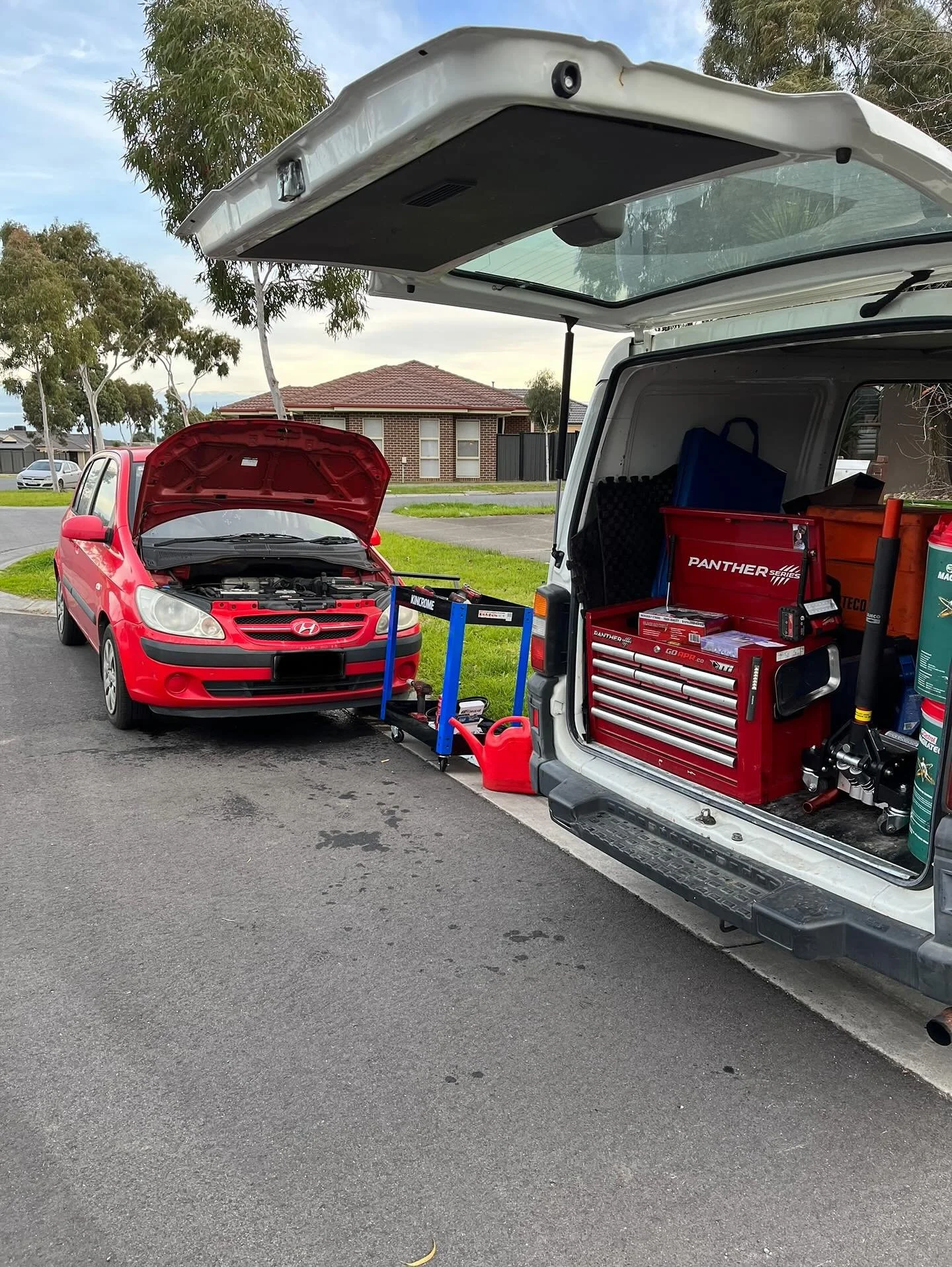 Your mechanic, wherever you are. 🚗
Reliable mobile servicing &amp; repairs at your home or workplace.
Convenience without compromise.
Call or text for bookings 0428903480