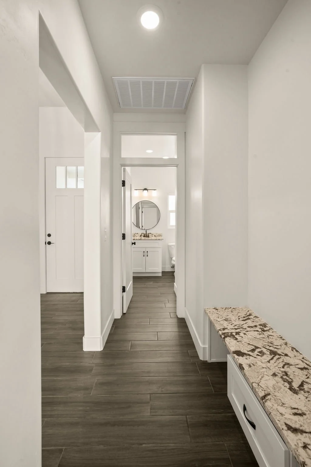 4025 Boardwalk Rd-24.jpg