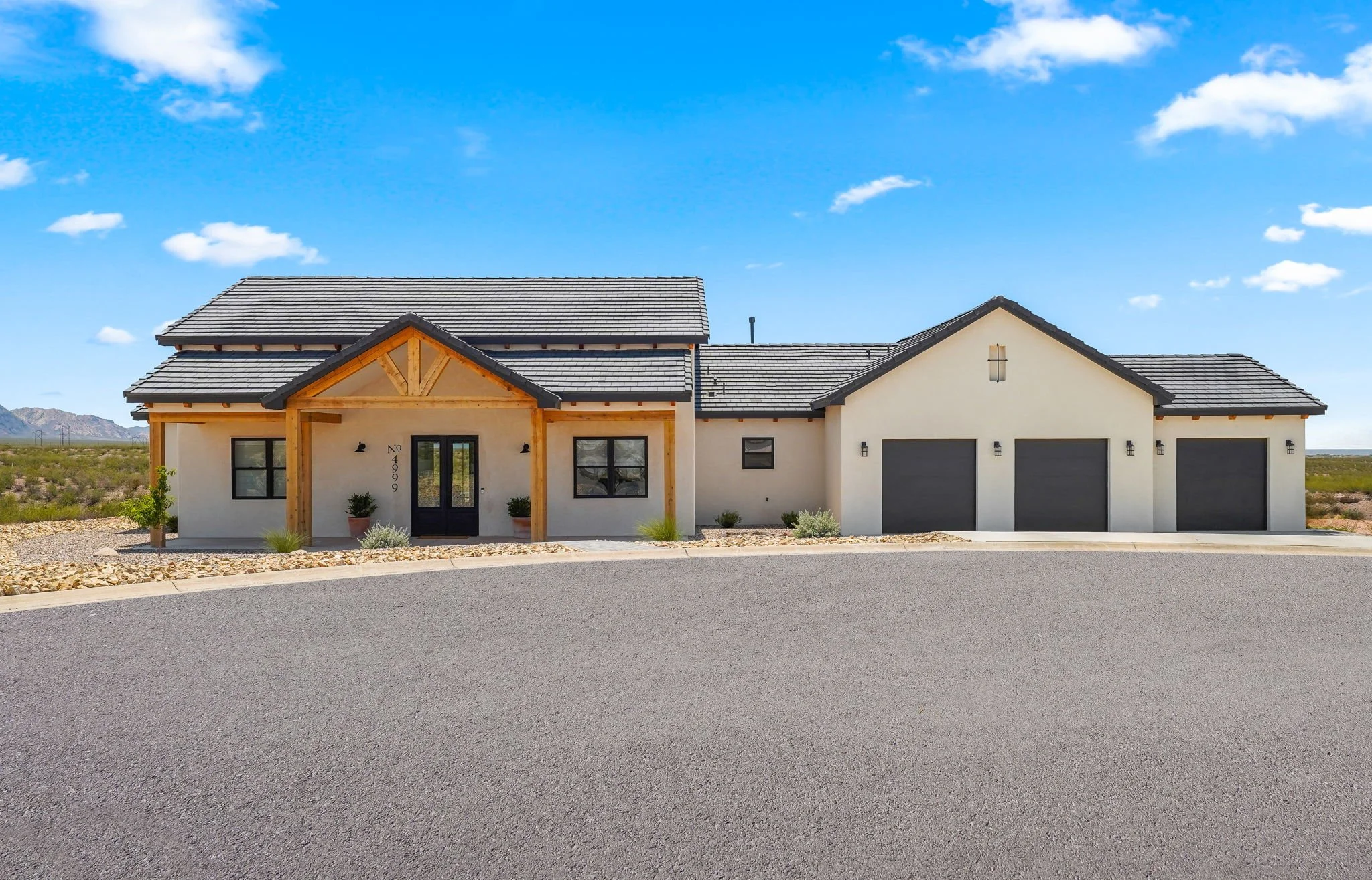 4999 Horse Springs Drive-1.JPG