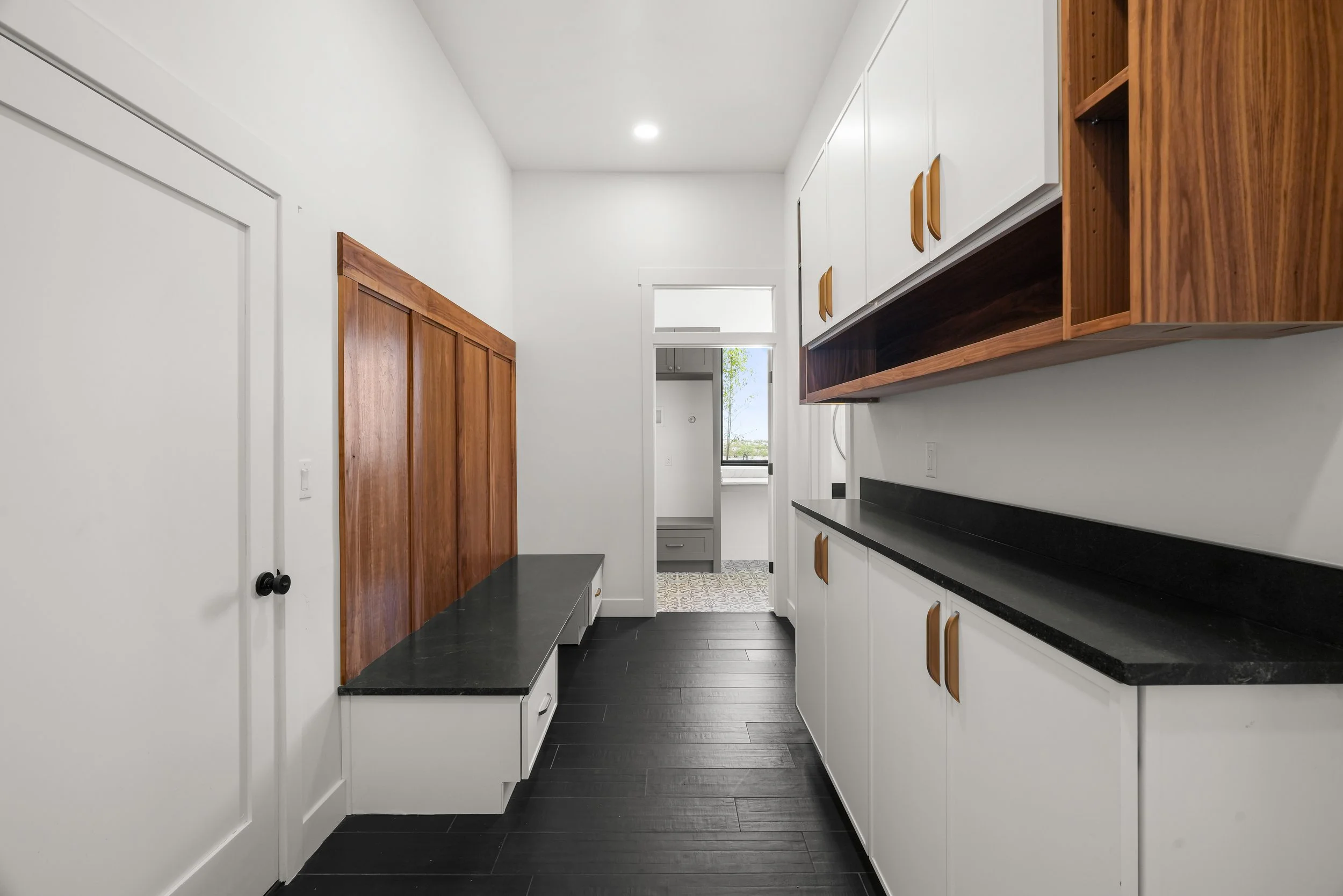 3231 Cerro Ct-33.jpg