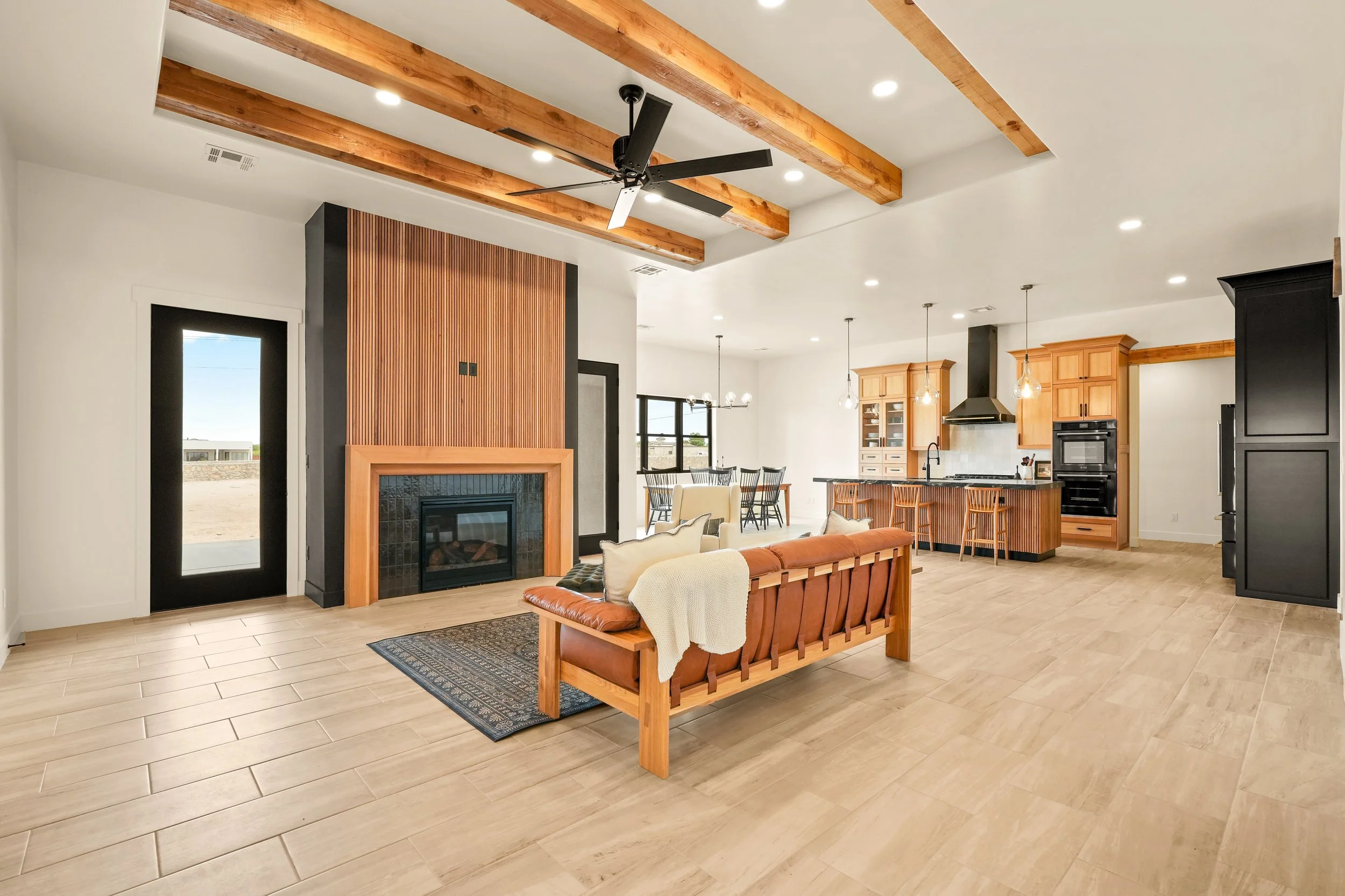 3291 Colina Court-16.jpg