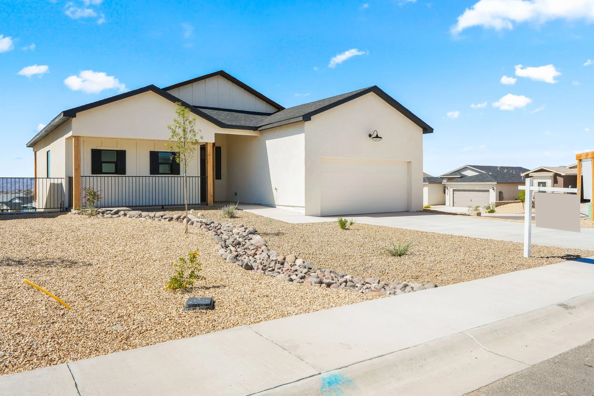 4025 Boardwalk Rd-2.jpg