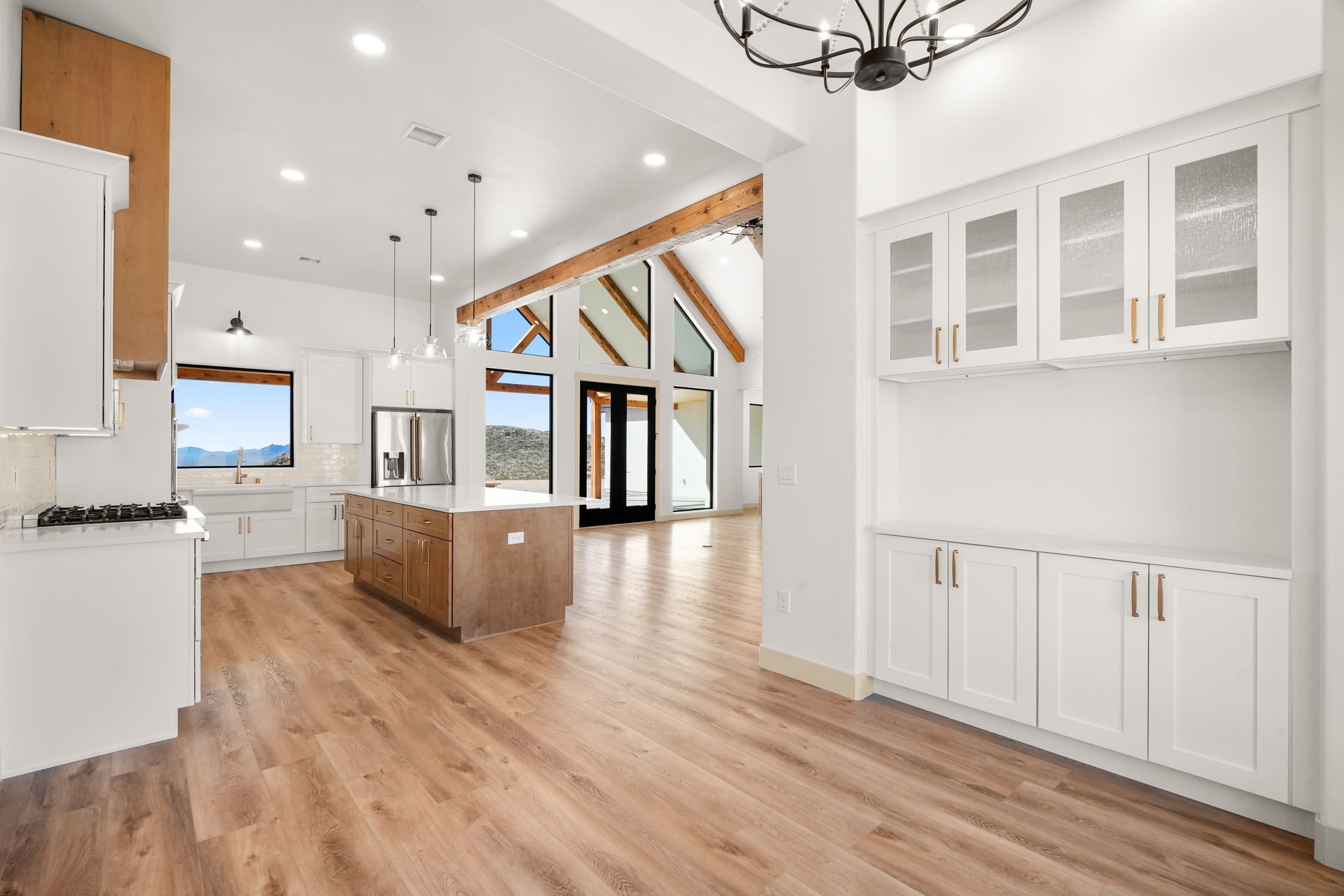 6625 Country Rd-58.JPG