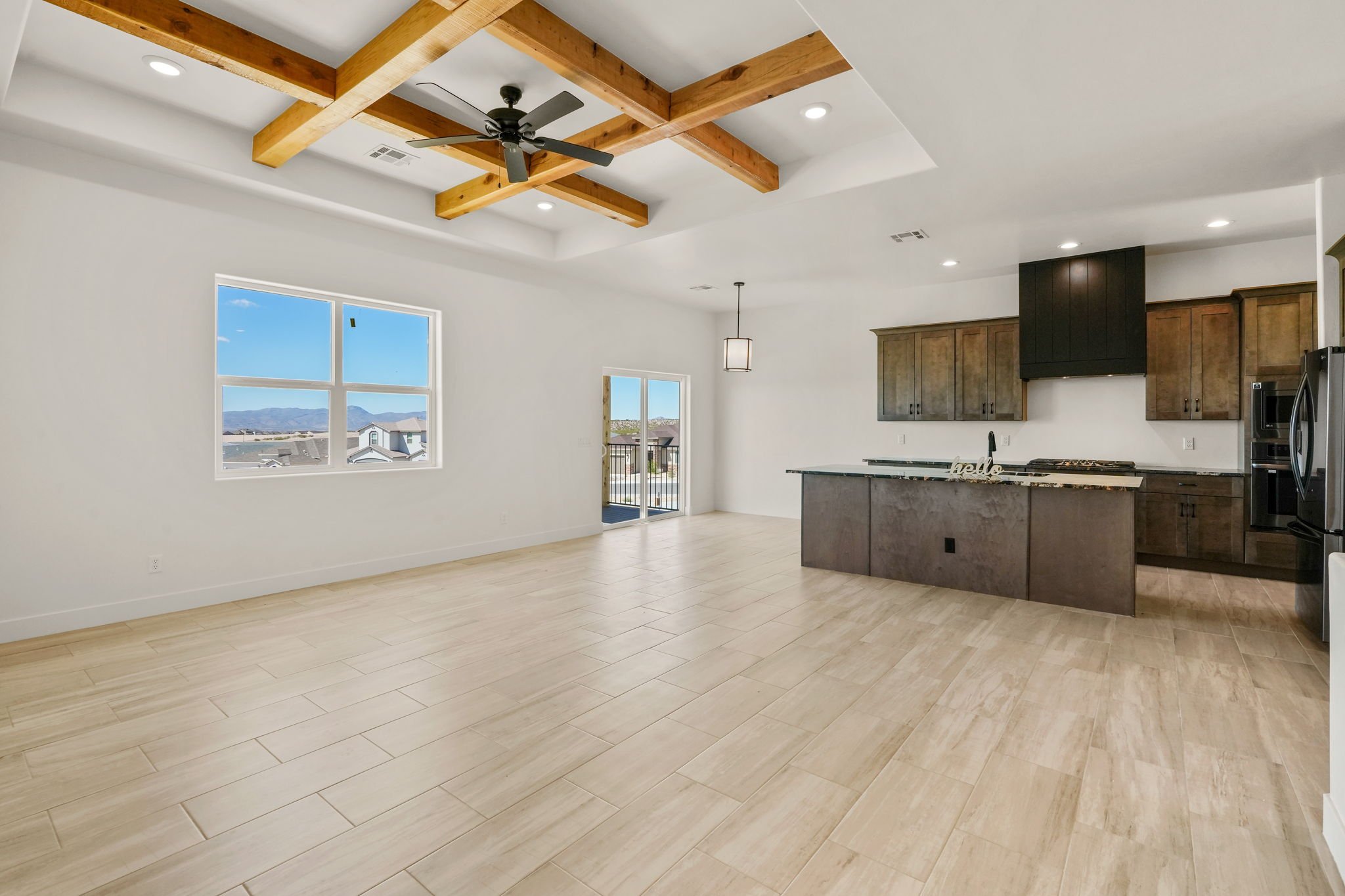 4021 Boardwalk Rd-11.jpg