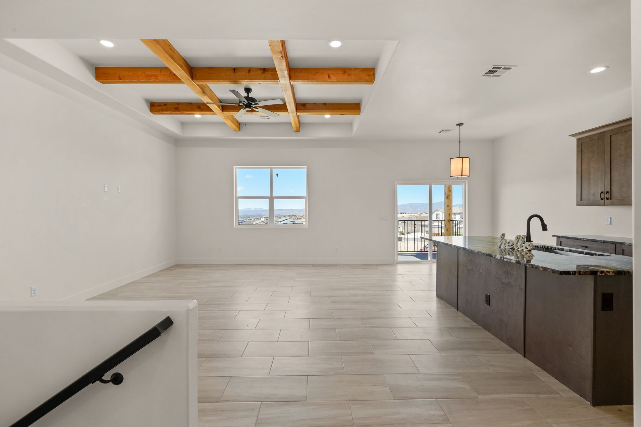 4021 Boardwalk Rd-7.jpg