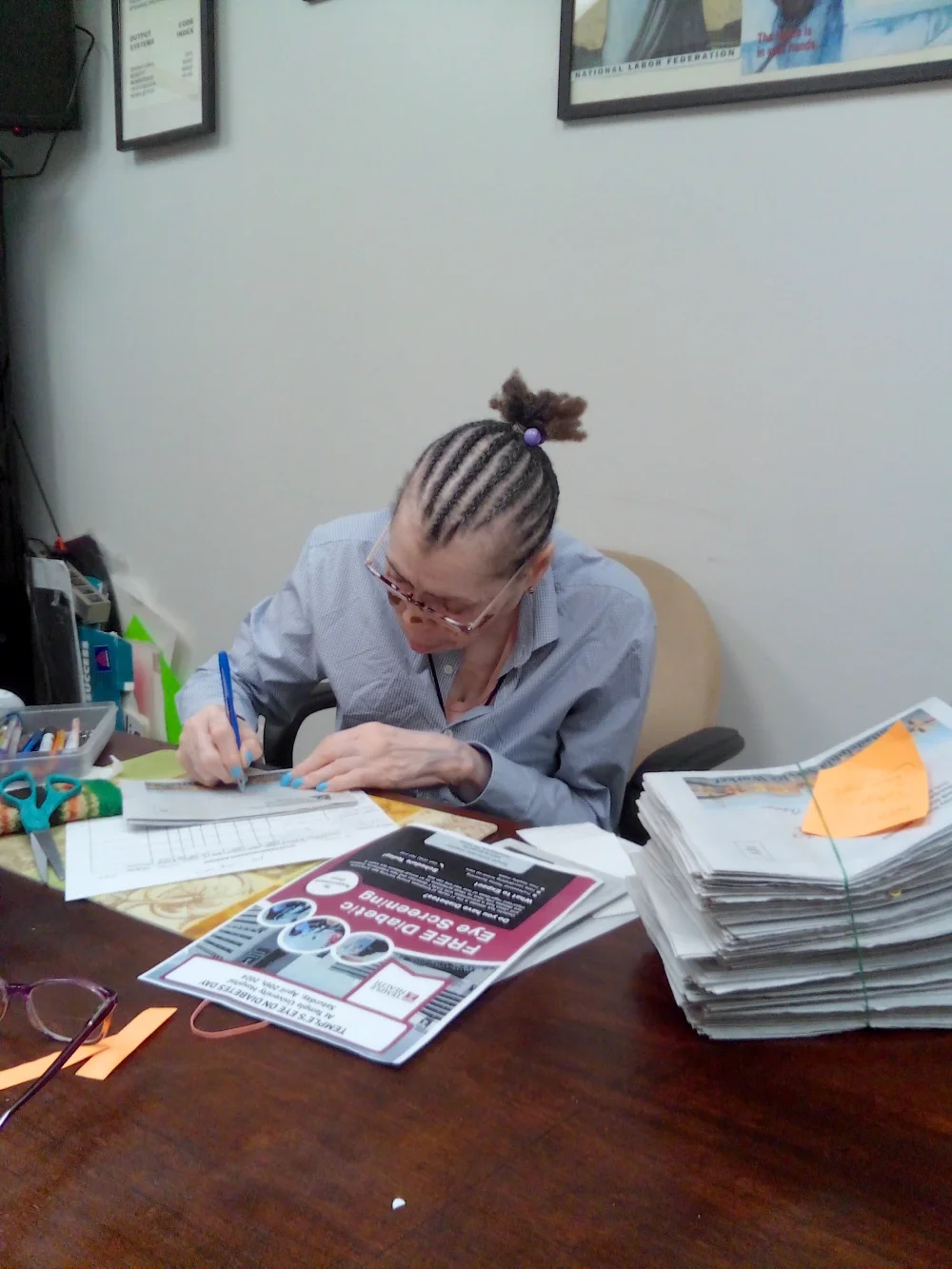 A member prepares the bulk mailout of ESWA's Philadelphia Service Worker newspaper