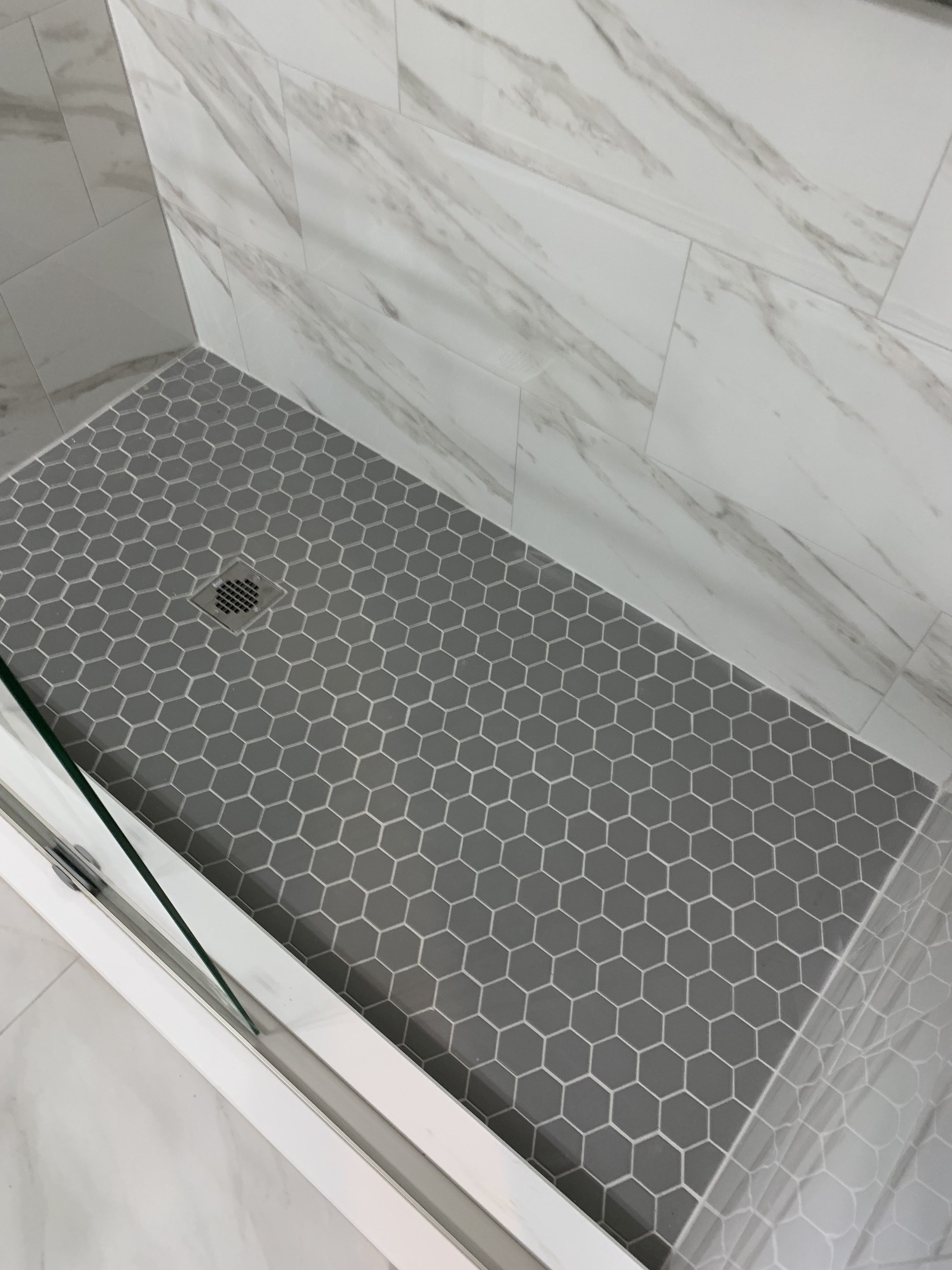 Bathroom shower floor tile gray .jpeg