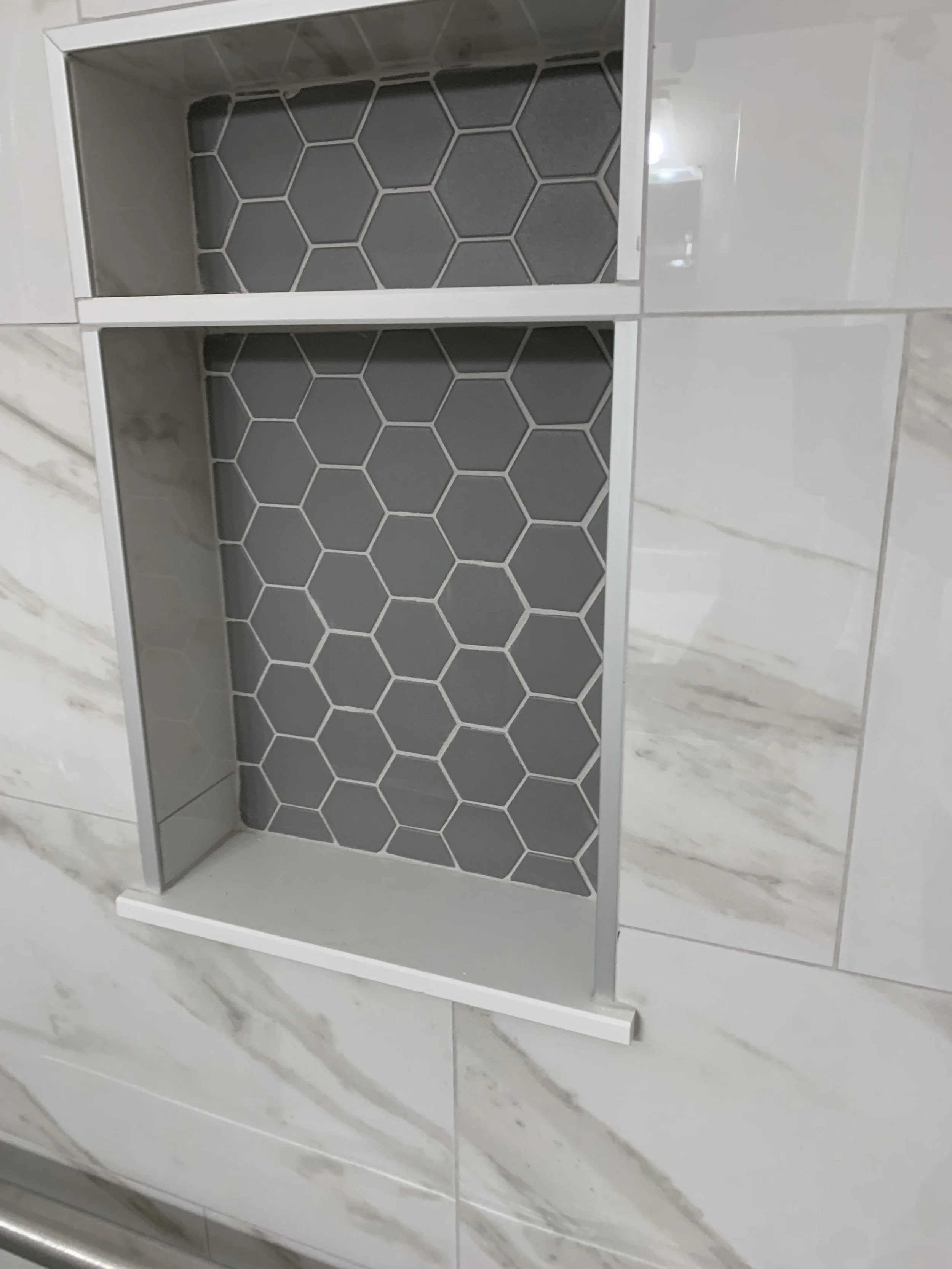 Bathroom niche gray .jpeg