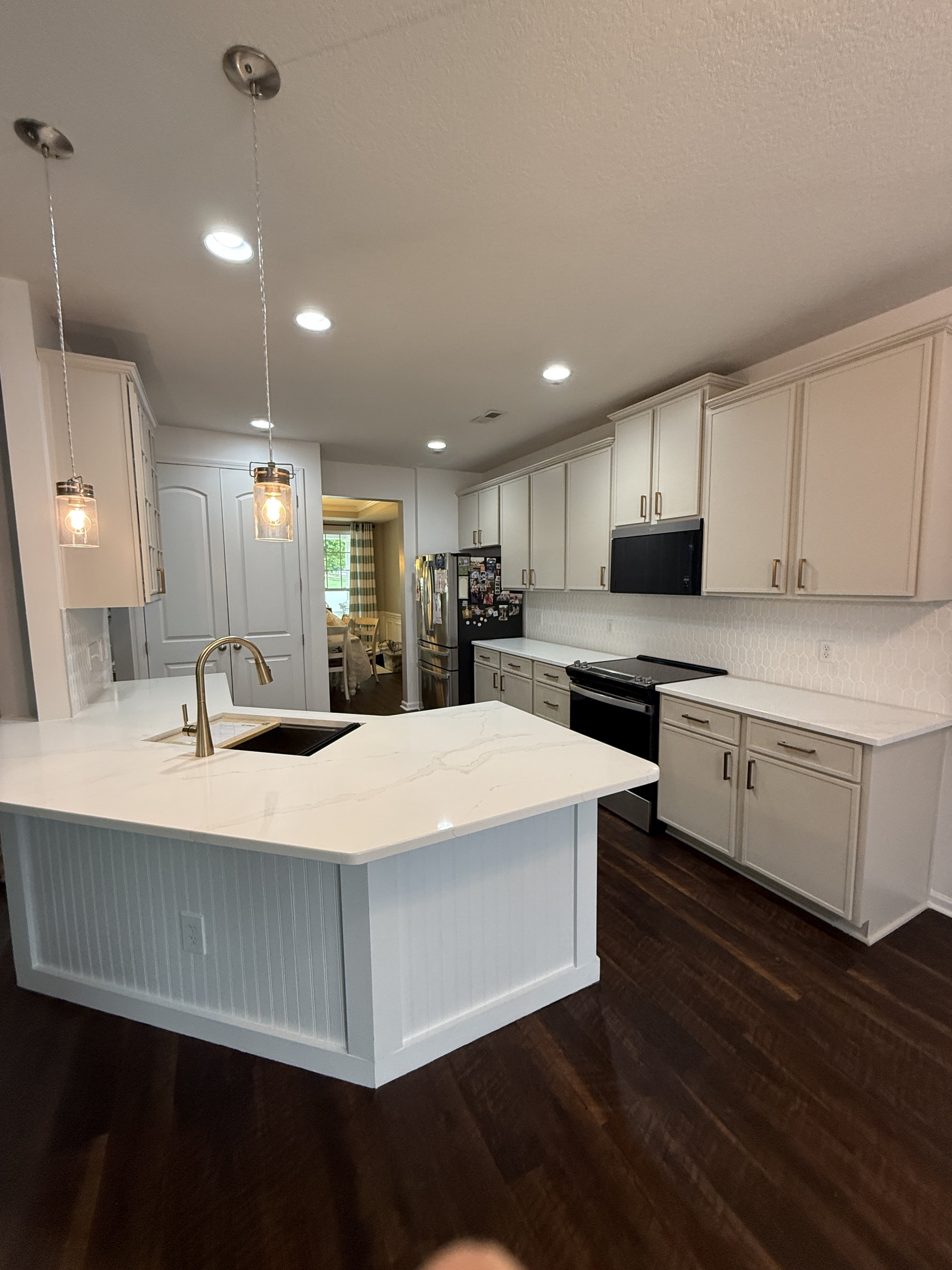 Darby kitchen 1.jpeg