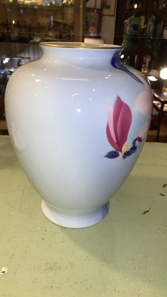 vase_4.webp