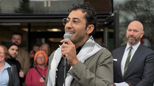 “I Am Not Afraid of You”: Mohsen Mahdawi’s Defiant Message to Trump After Release from&nbsp;ICE&nbsp;Jail in VT