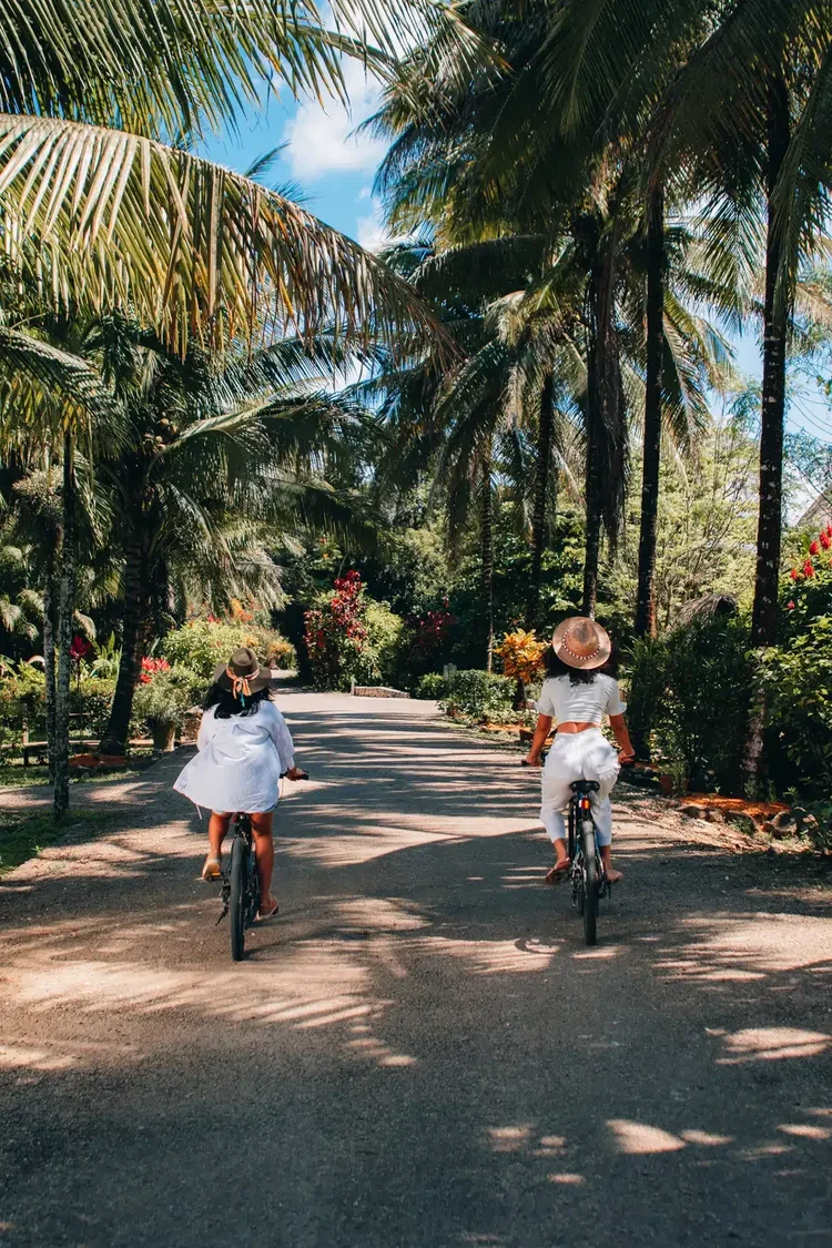 Relaxed retreat atmosphere at Sleeping Giant Lodge