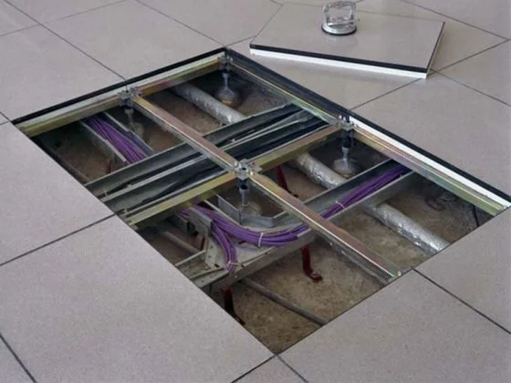 traditional-raised-access-floor-560x420.jpg