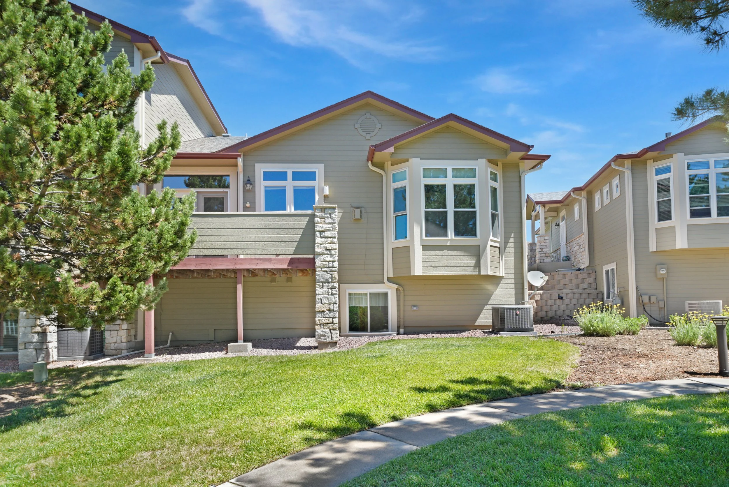 6471 Range Overlook Heights(MLS)(RS)-8.jpg