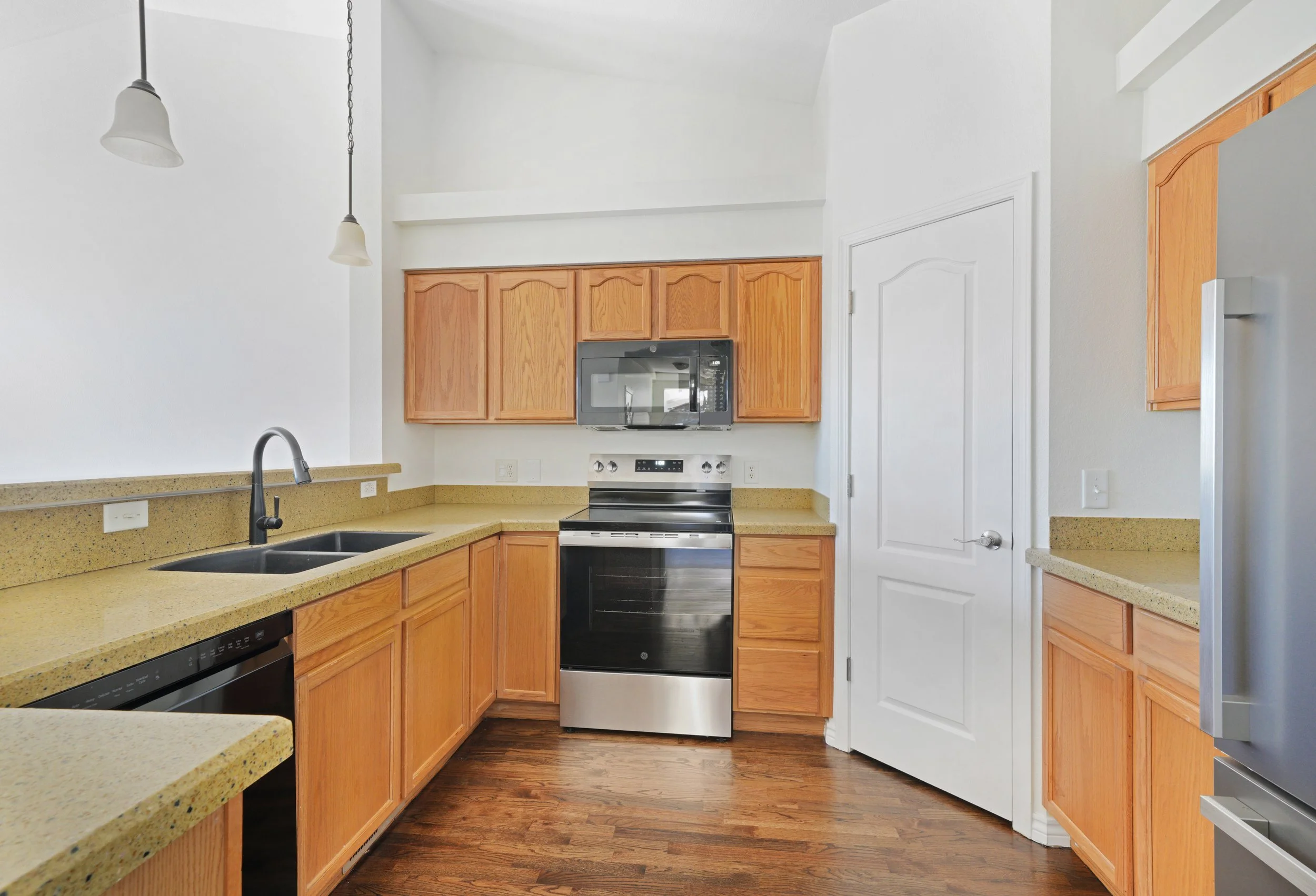6471 Range Overlook Heights(MLS)(RS)-1.jpg