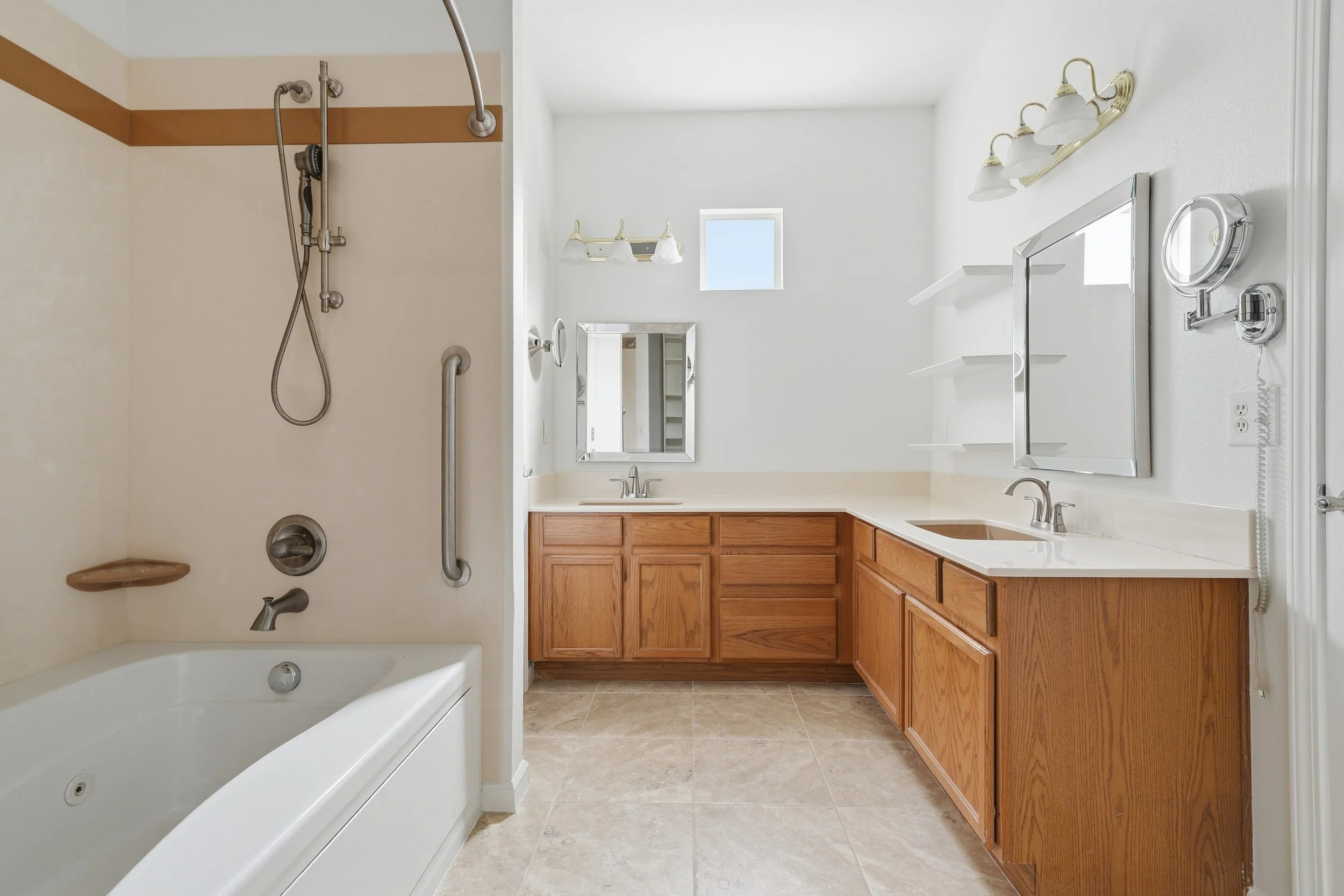 6471 Range Overlook Heights(MLS)-14.jpg