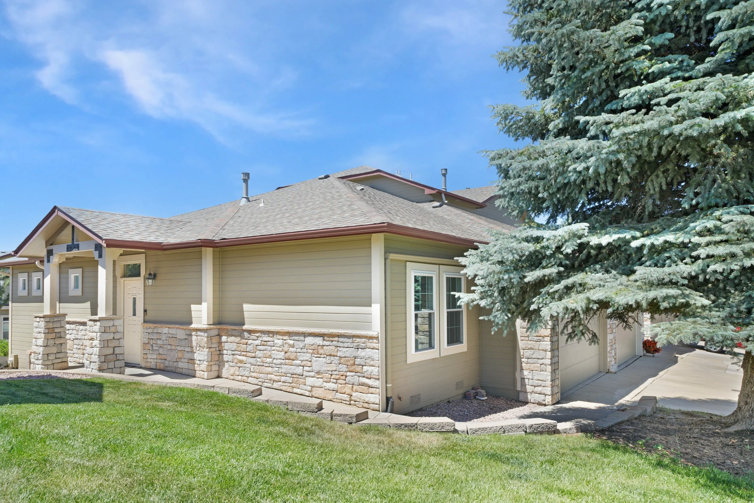 6471 Range Overlook Heights(MLS)(RS)-13.jpg