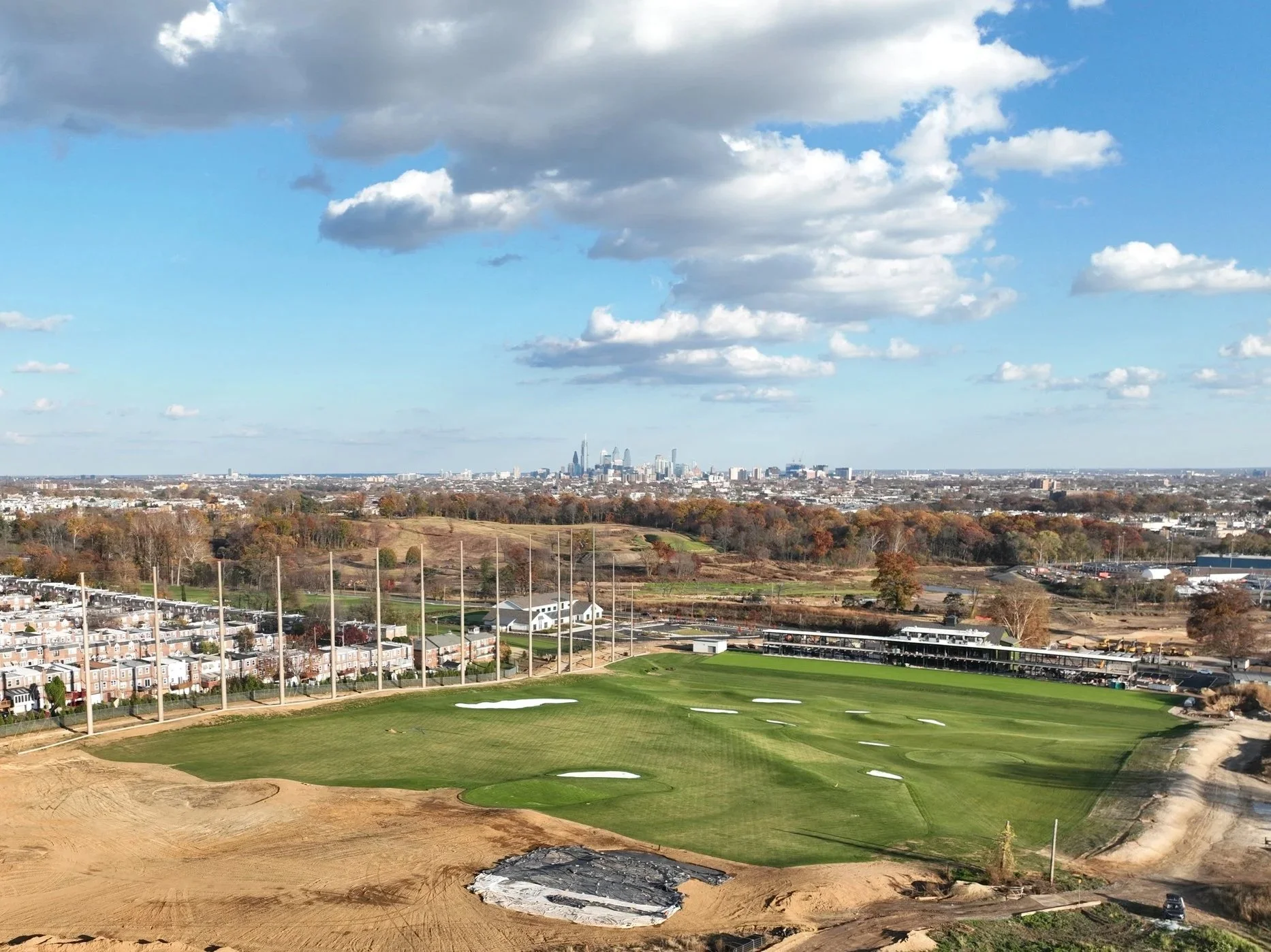 Cobbs Creek&nbsp;Foundation Opens&nbsp;Driving&nbsp;Range,&nbsp;Little Horse Tavern Restaurant&nbsp;and&nbsp;Pro Shop&nbsp;in Lincoln Financial Center at Cobbs Creek