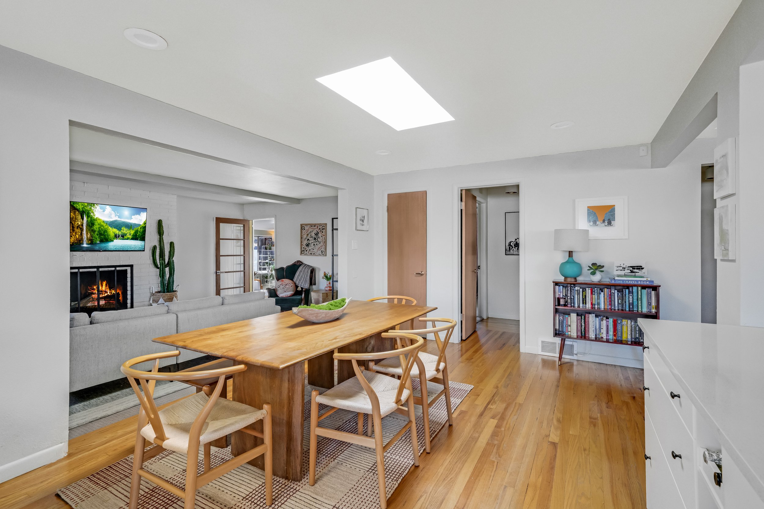 2708 S Patton Ct(MLS)-4.jpg