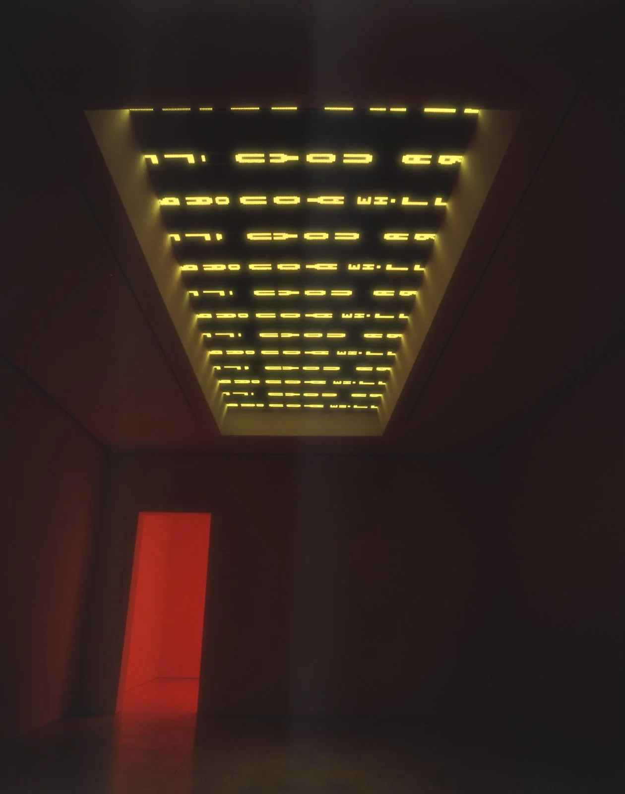 Site: Cheim & Read, New York
October 16–November 17, 2001
Text: Blue, 1998
Photo: Quesada/Burke, NY