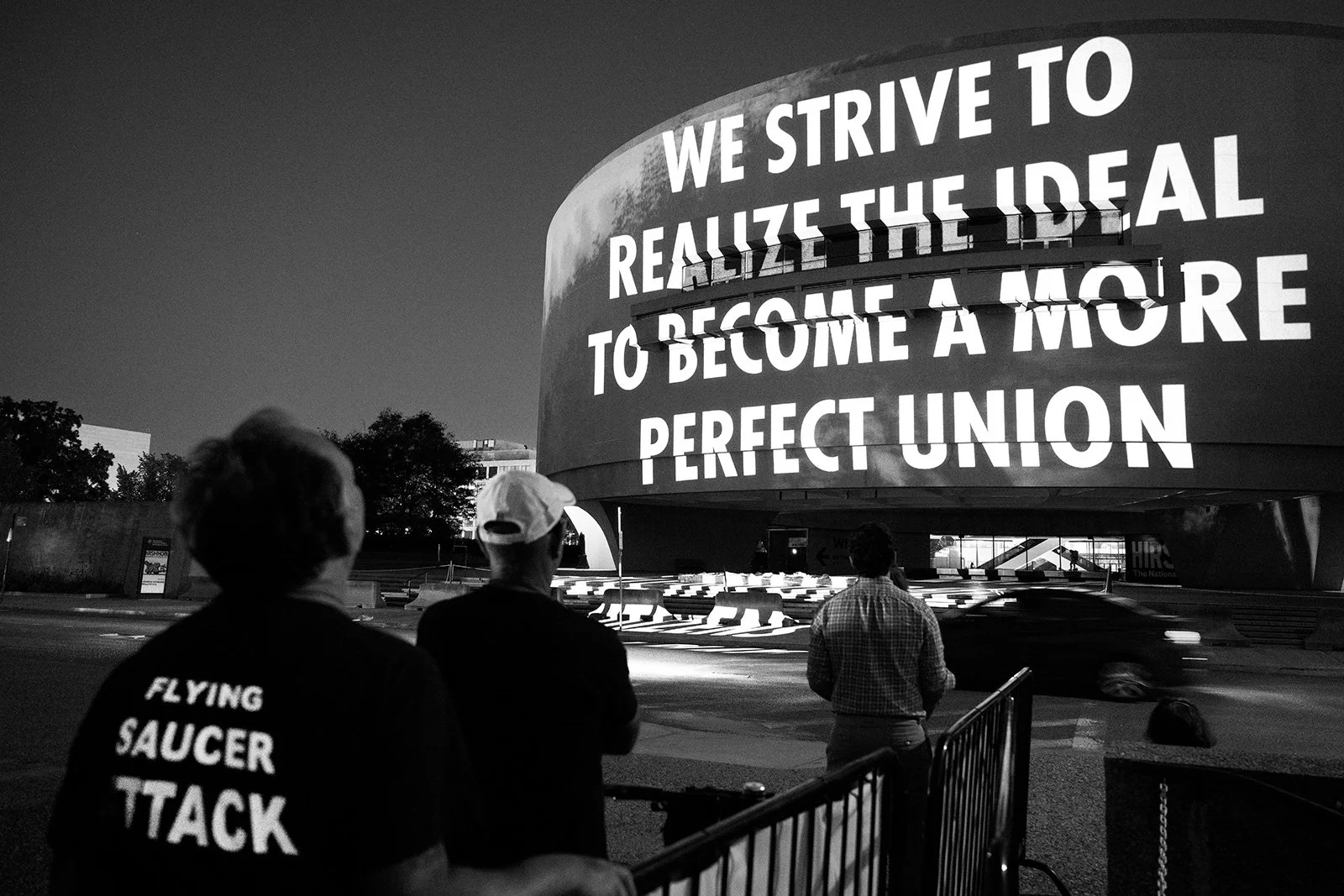 THE PEOPLE, 2023
Light projection
Hirshhorn Museum and Sculpture Garden, Washington, DC
Text: Ruth Bader Ginsburg, address at US naturalization ceremony, New-York Historical Society, New York, April 10, 2018.
© 2023 Jenny Holzer, member Artists Right