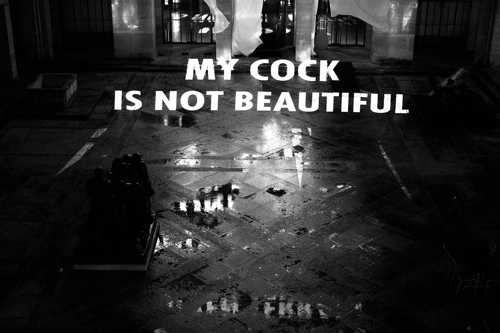 LOUISE BOURGEOIS X JENNY HOLZER PROJECTIONS,2022
Light projection
Kunstmuseum Basel, Switzerland
Text: Excerpts from Louise Bourgeois’s personal writings, usedwith permission of the Louise Bourgeois Archive and © TheEaston Foundation / Licensed by VA