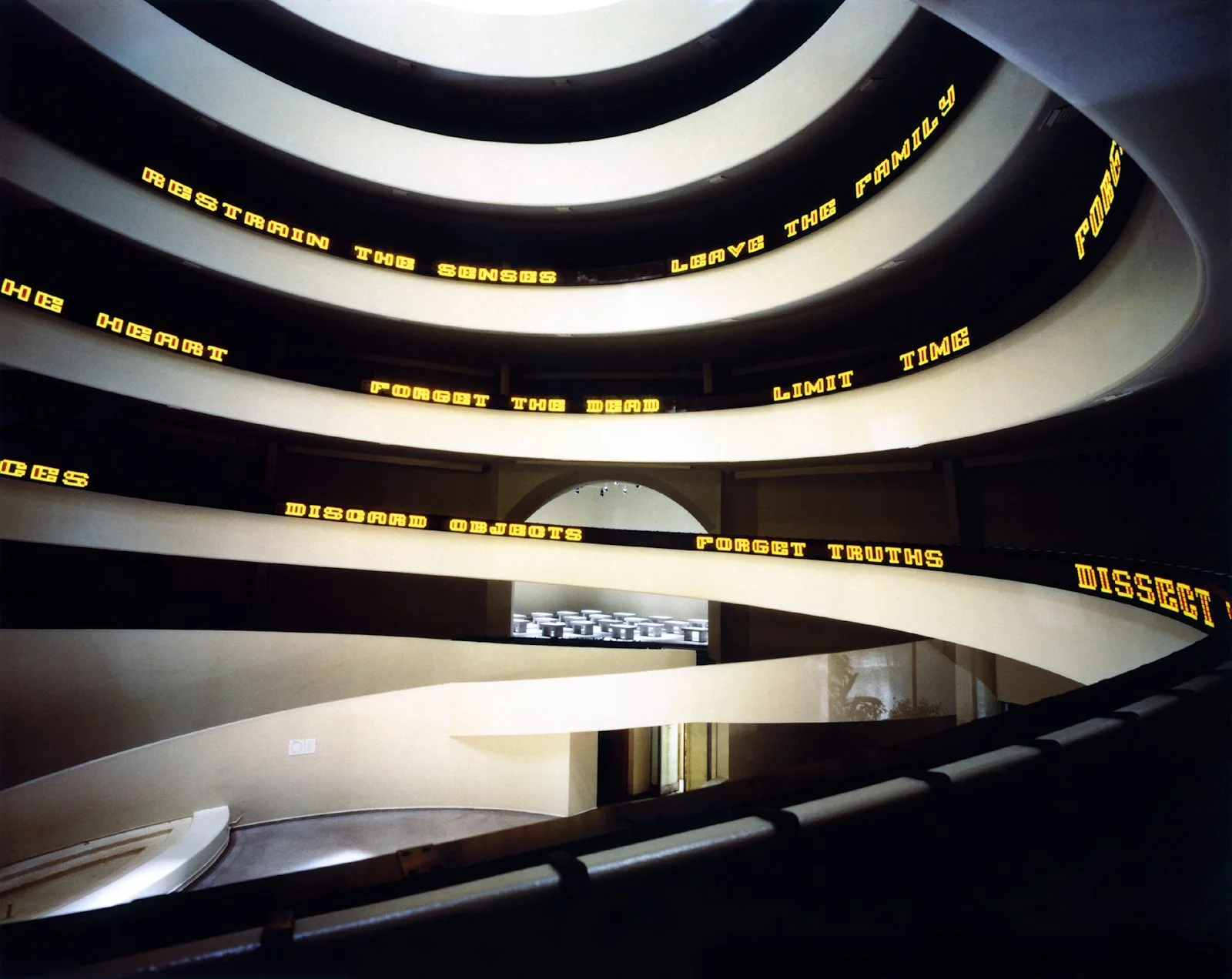 Site: Solomon R. Guggenheim Museum, New York
December 12, 1989–February 25, 1990
Text: Inflammatory Essays, 1979–82
Photo: David Heald