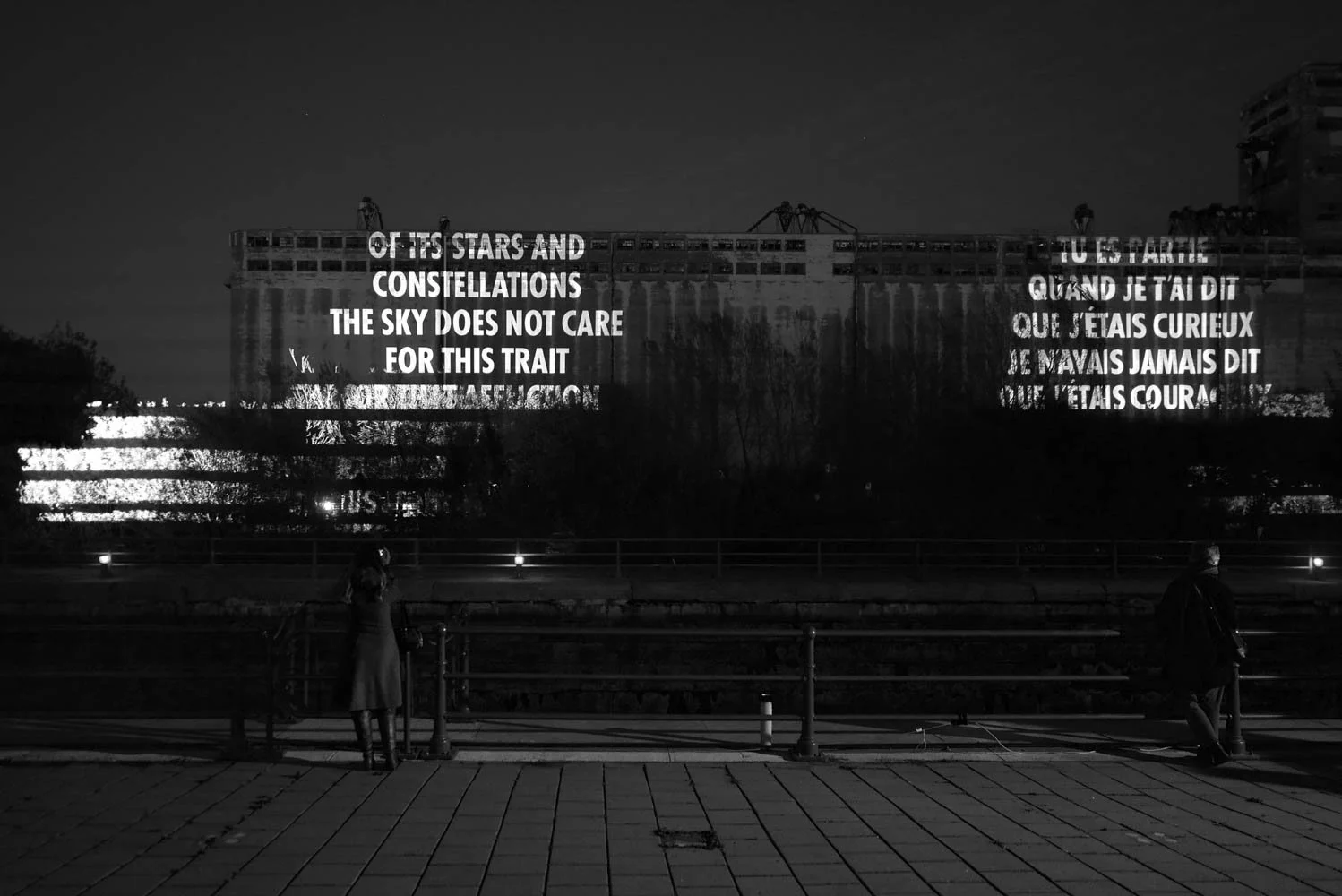 Site: Grain Silo No. 5, Old Port, Montreal, Canada
November 7-11, 2017
Text: “Here was the Harbour” from Parasites of Heaven by Leonard Cohen,
© 1966 by the author. Used with permission of McClelland & Stewart Inc.
“Adieu Marianne” from Musique d’ail